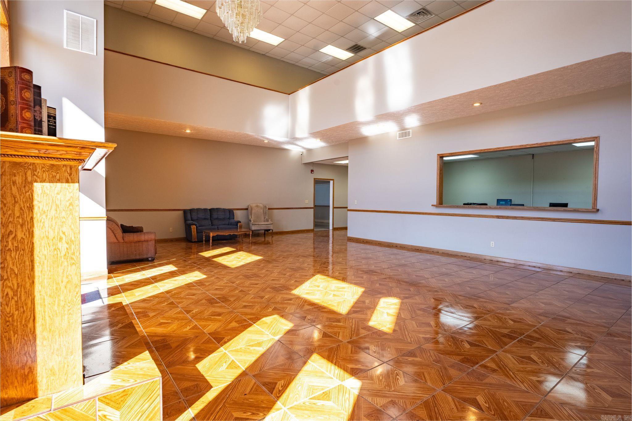 Metes & Bounds - Commercial Sale