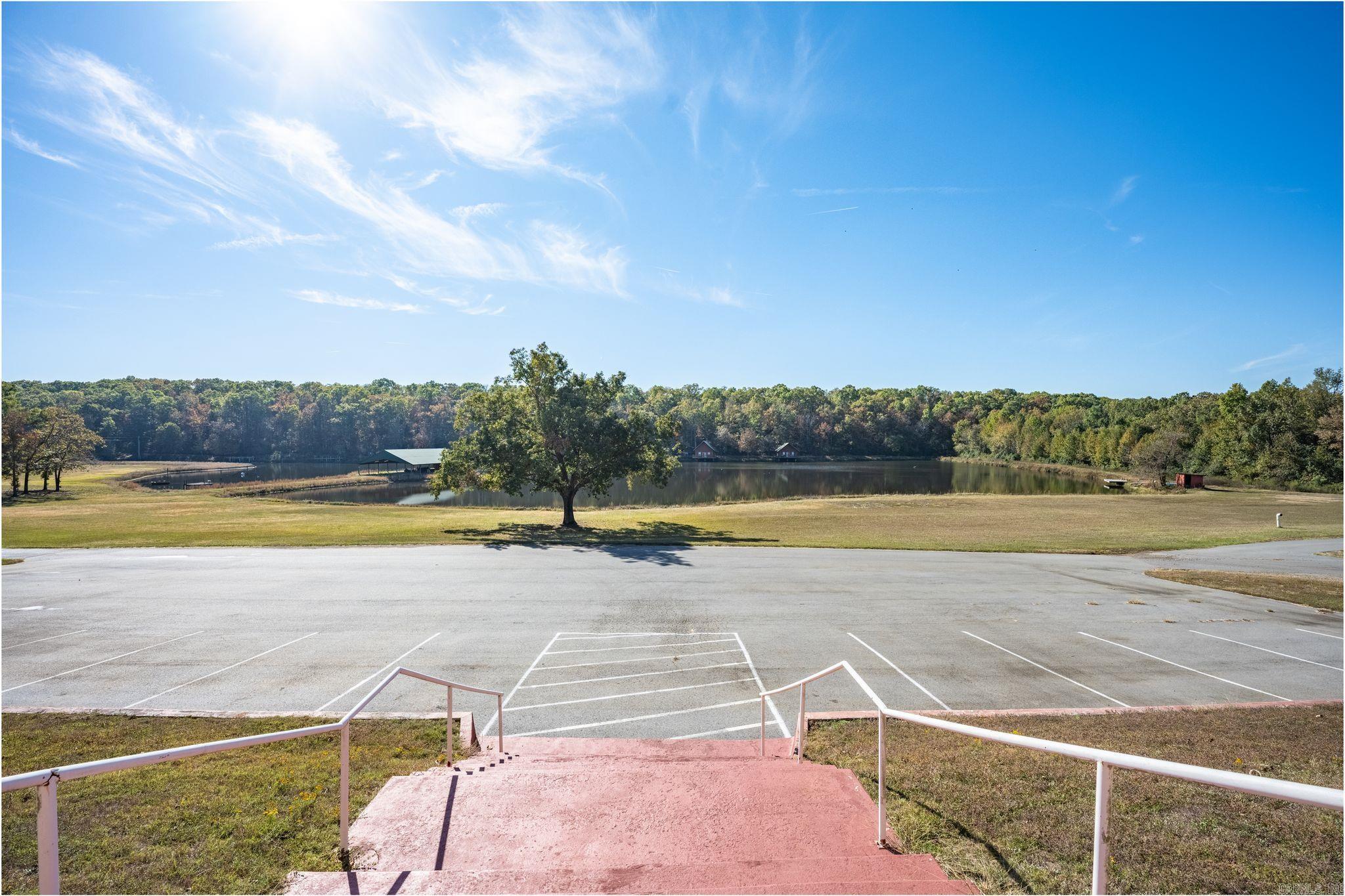 Metes & Bounds - Commercial Sale