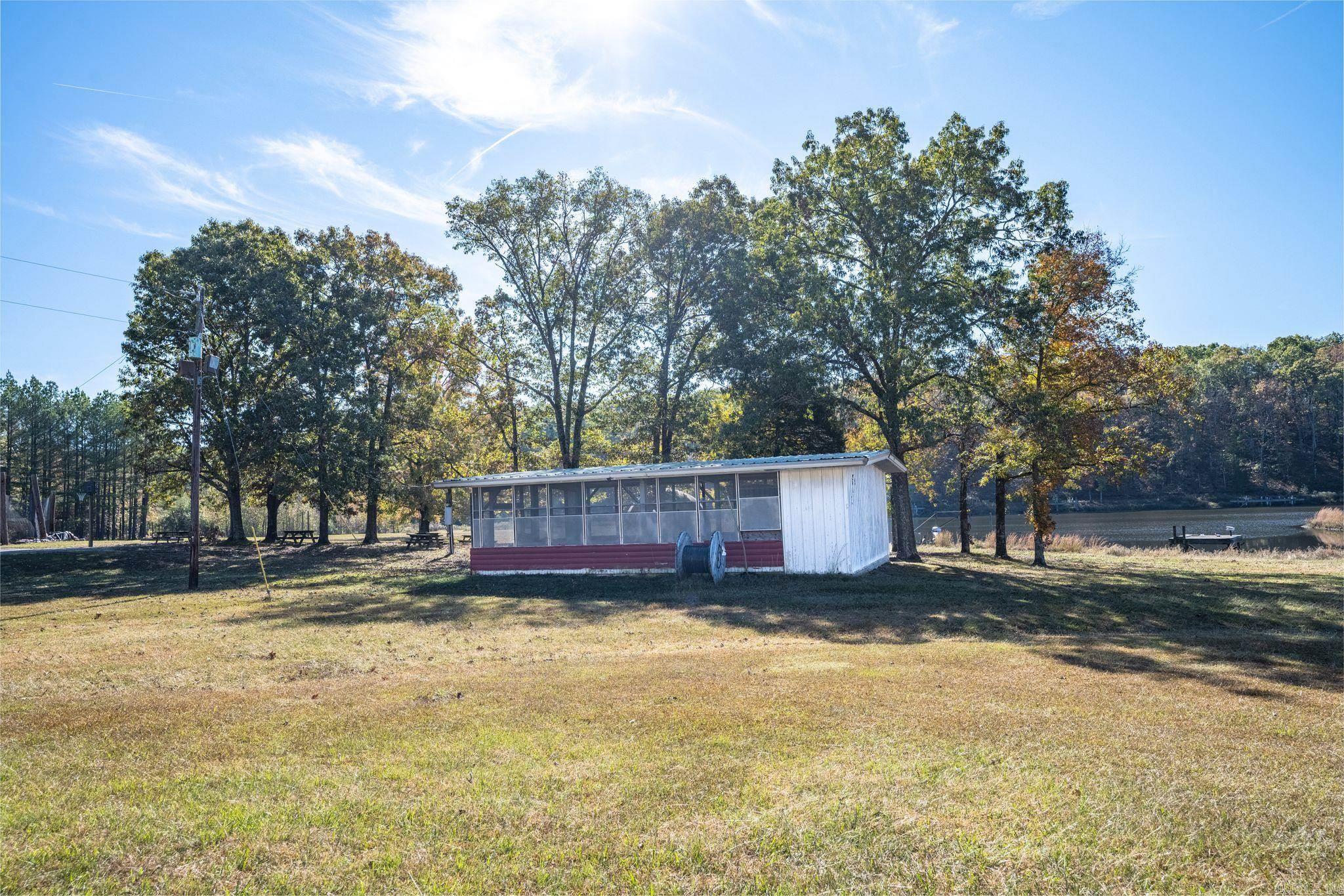 Metes & Bounds - Commercial Sale