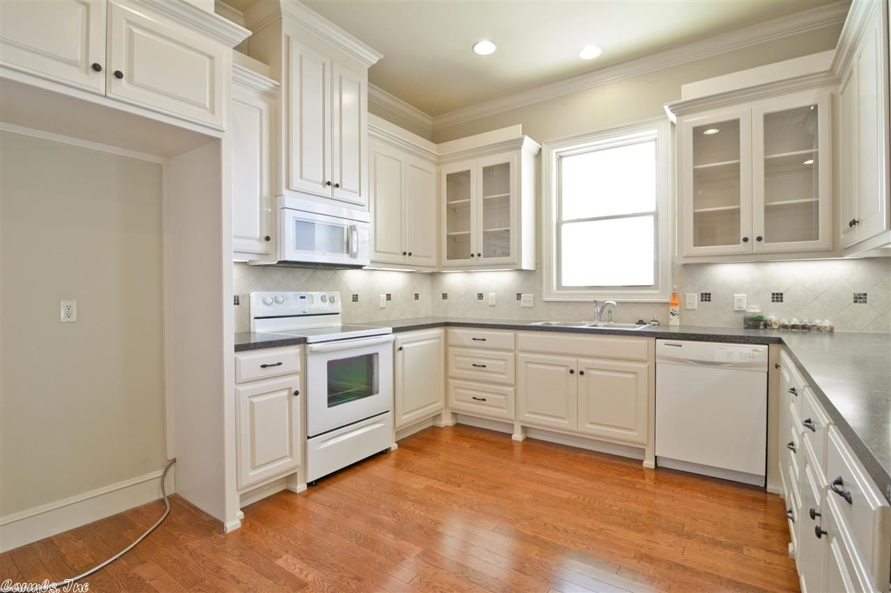 AUSTIN LAKES ON THE BAY ADDN - Residential