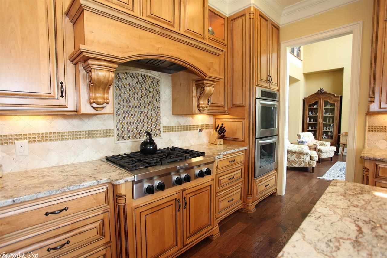 AUSTIN LAKES ON THE BAY ADDN - Residential