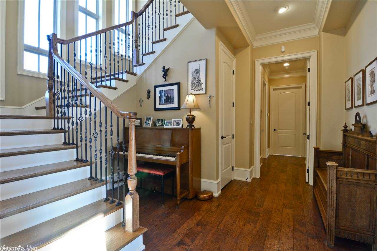 AUSTIN LAKES ON THE BAY ADDN - Residential