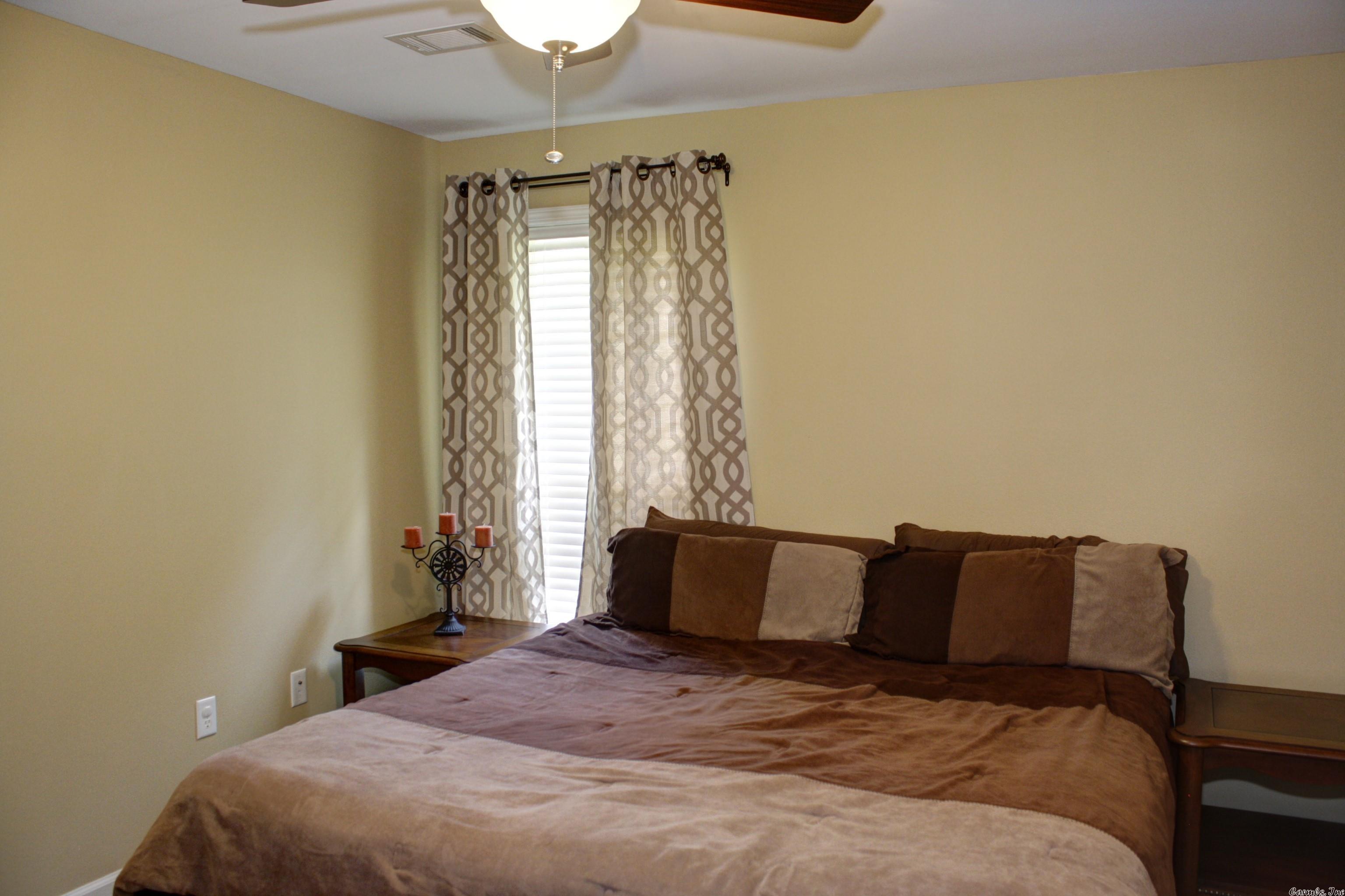 SKYLINE MEADOWS - Residential