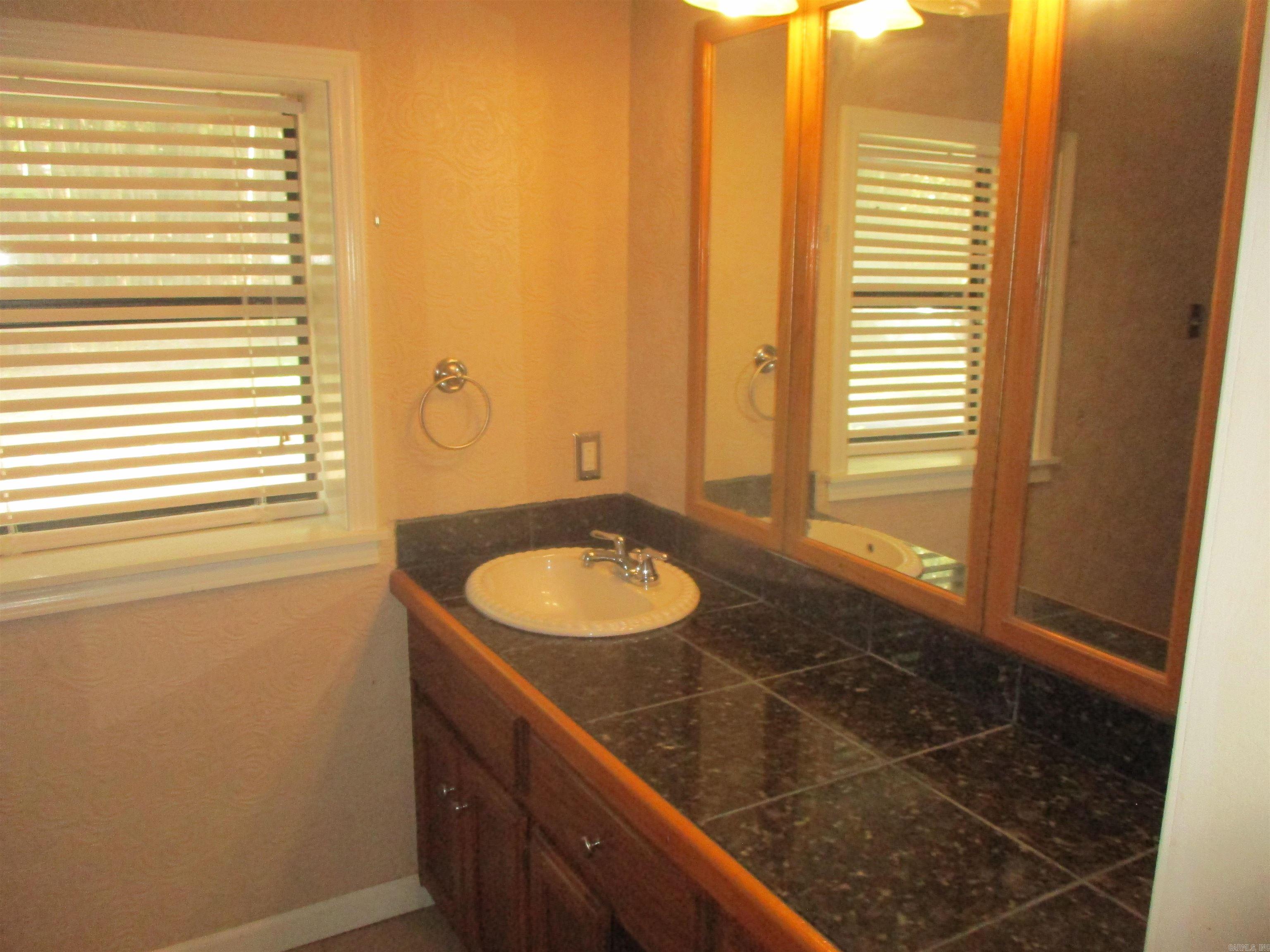 OAKHURST - Residential