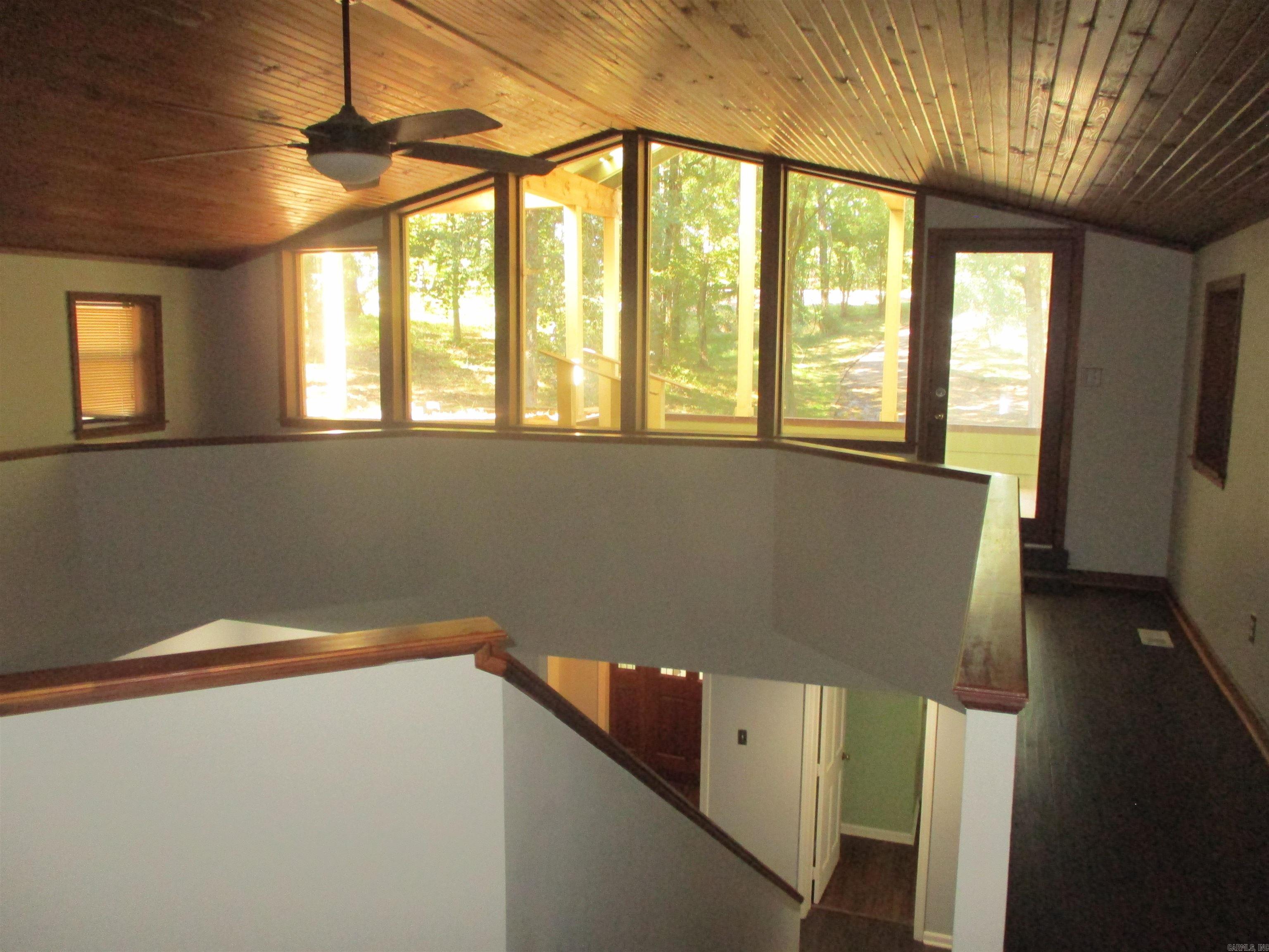 OAKHURST - Residential