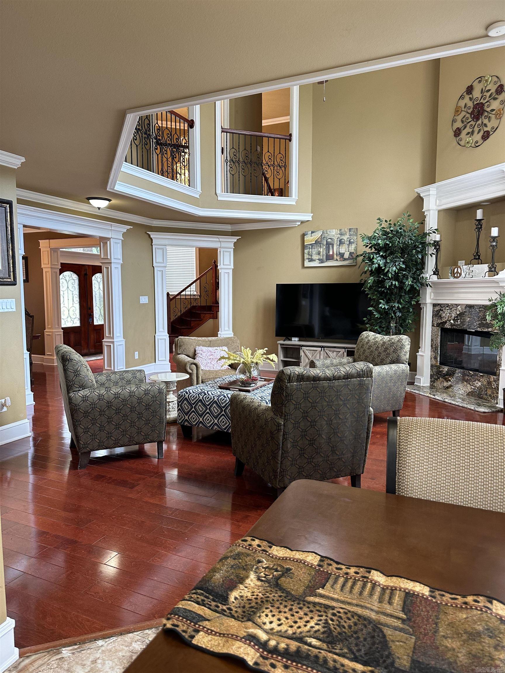 Hurricane Lake Villa Estates - Residential Lease