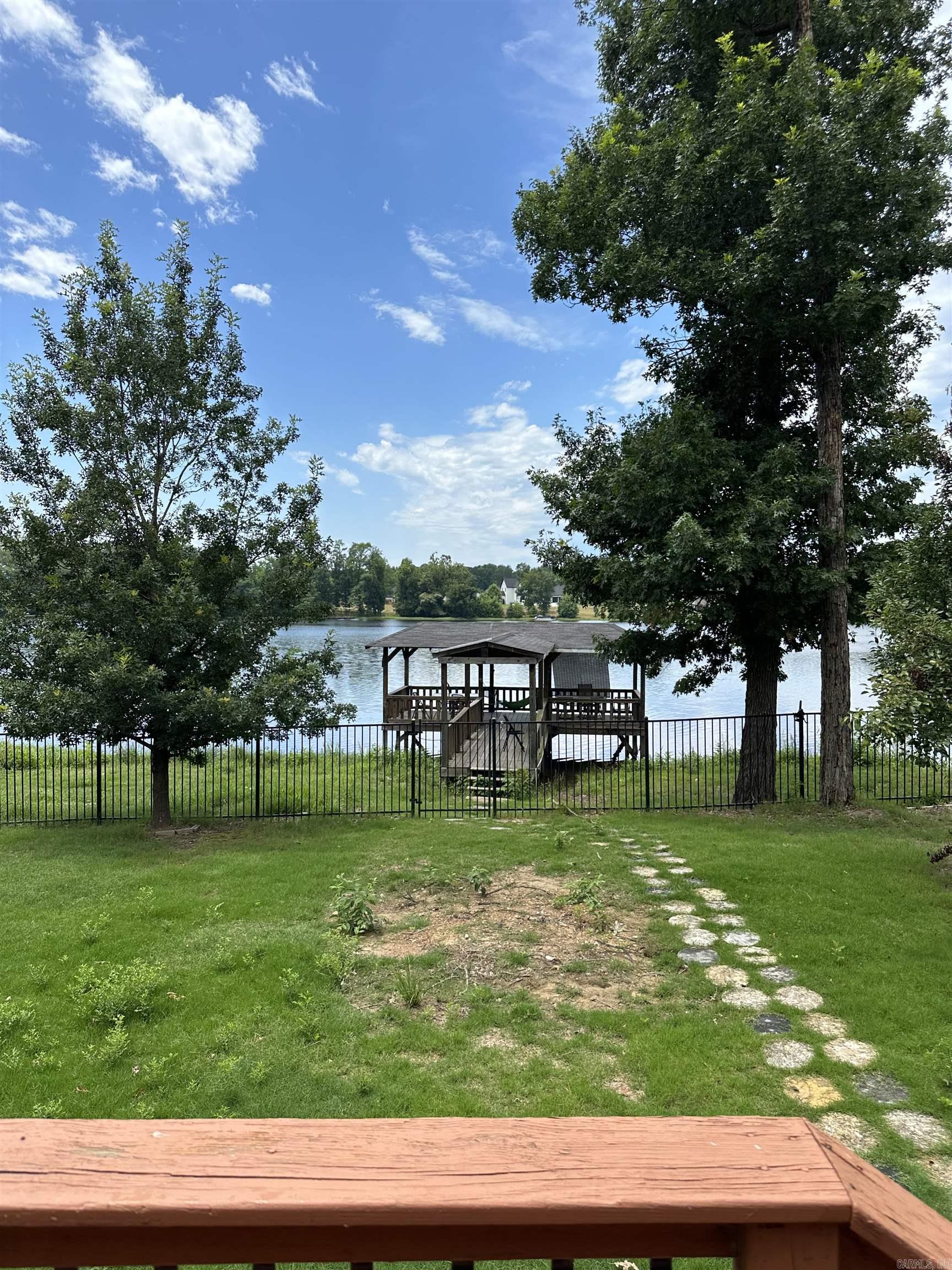 Hurricane Lake Villa Estates - Residential Lease