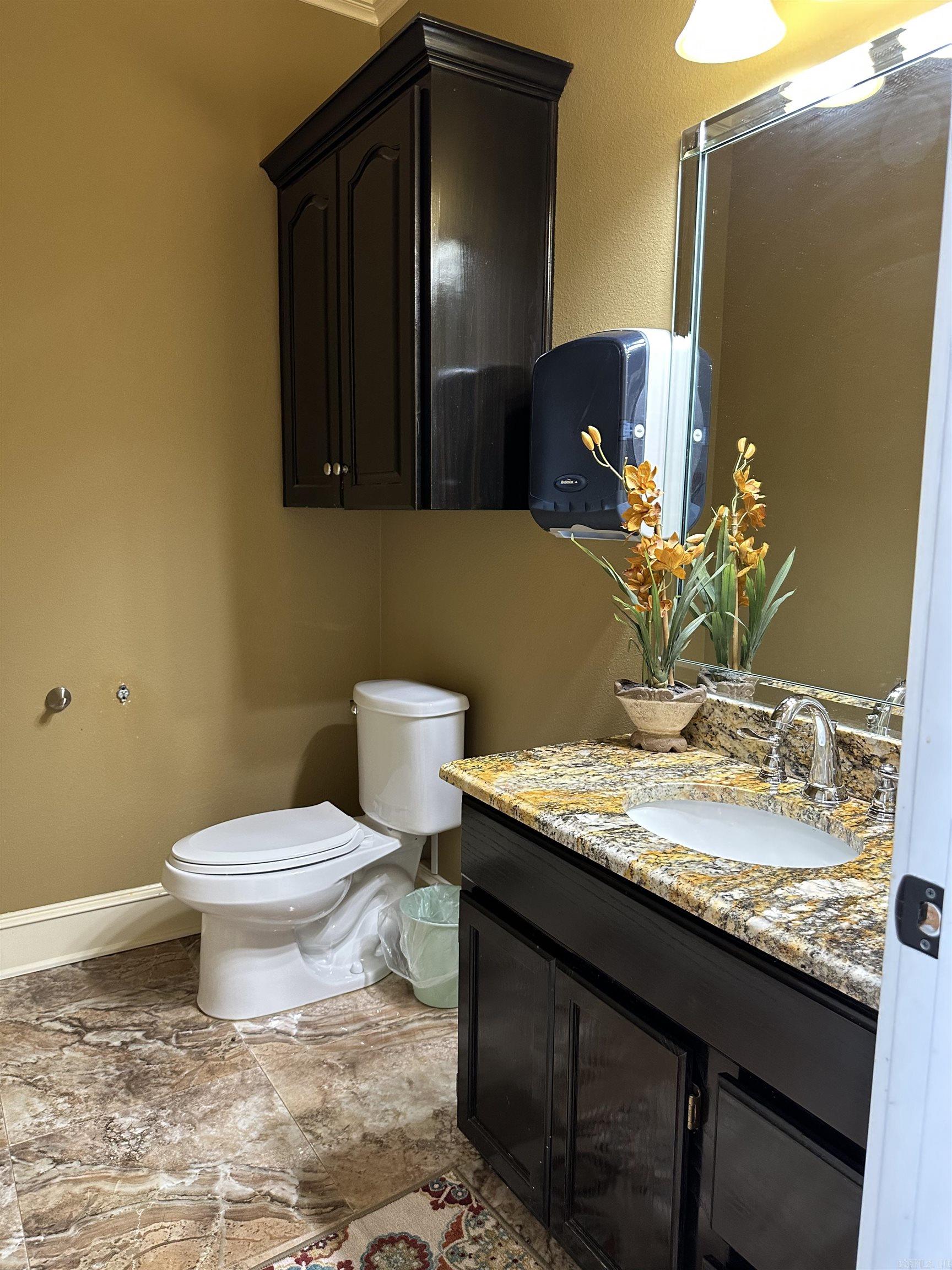 Hurricane Lake Villa Estates - Residential Lease