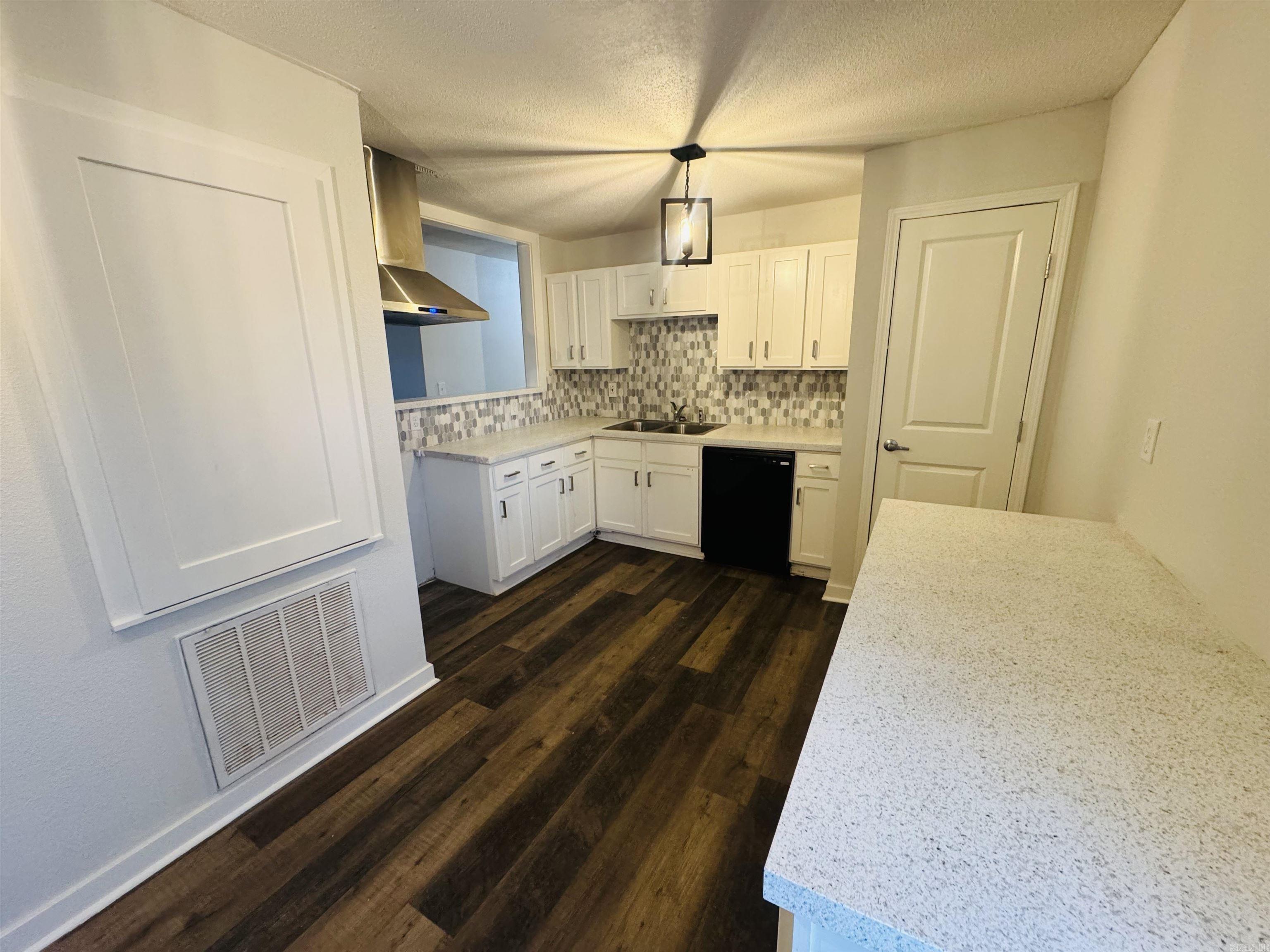 Cabot - Residential Lease