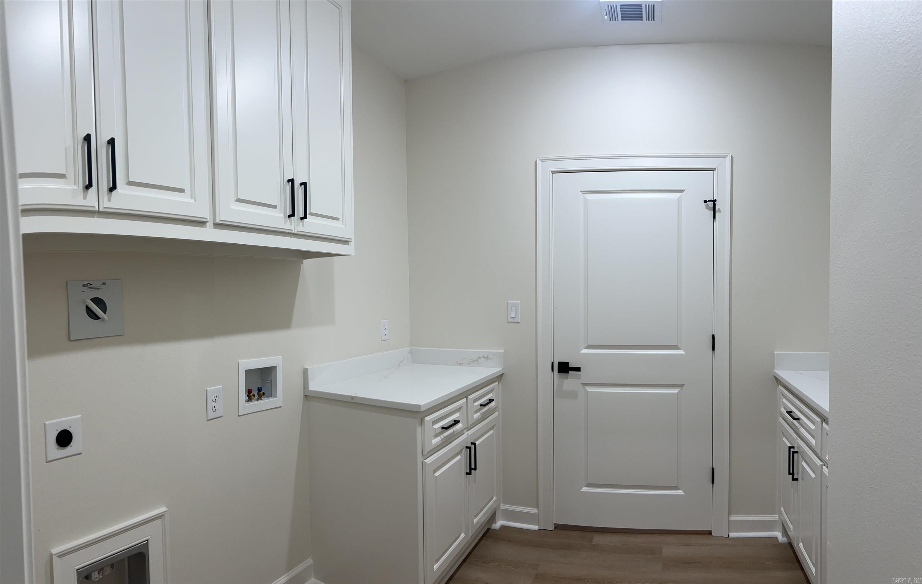 THE GROVE - Residential