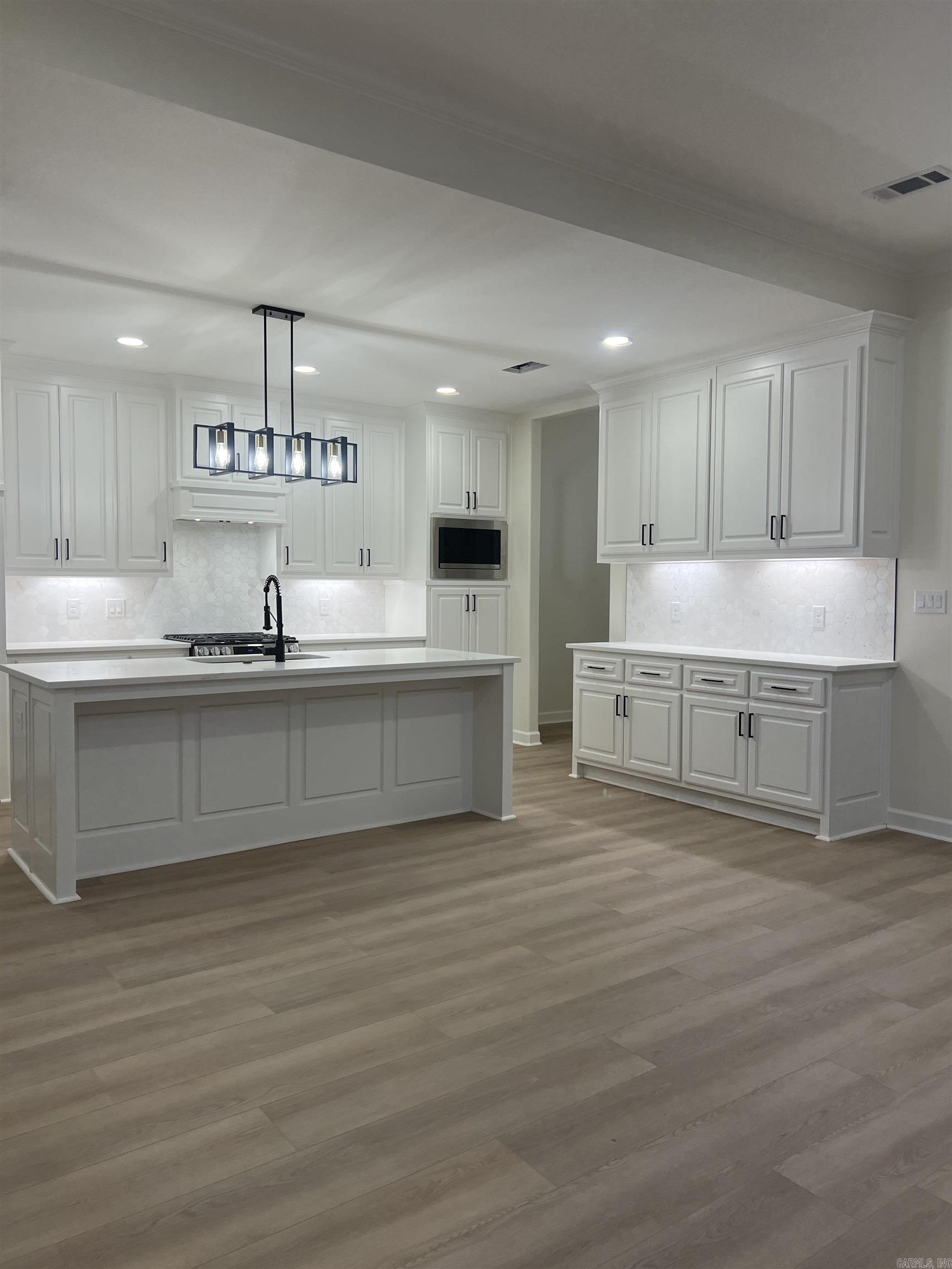 THE GROVE - Residential