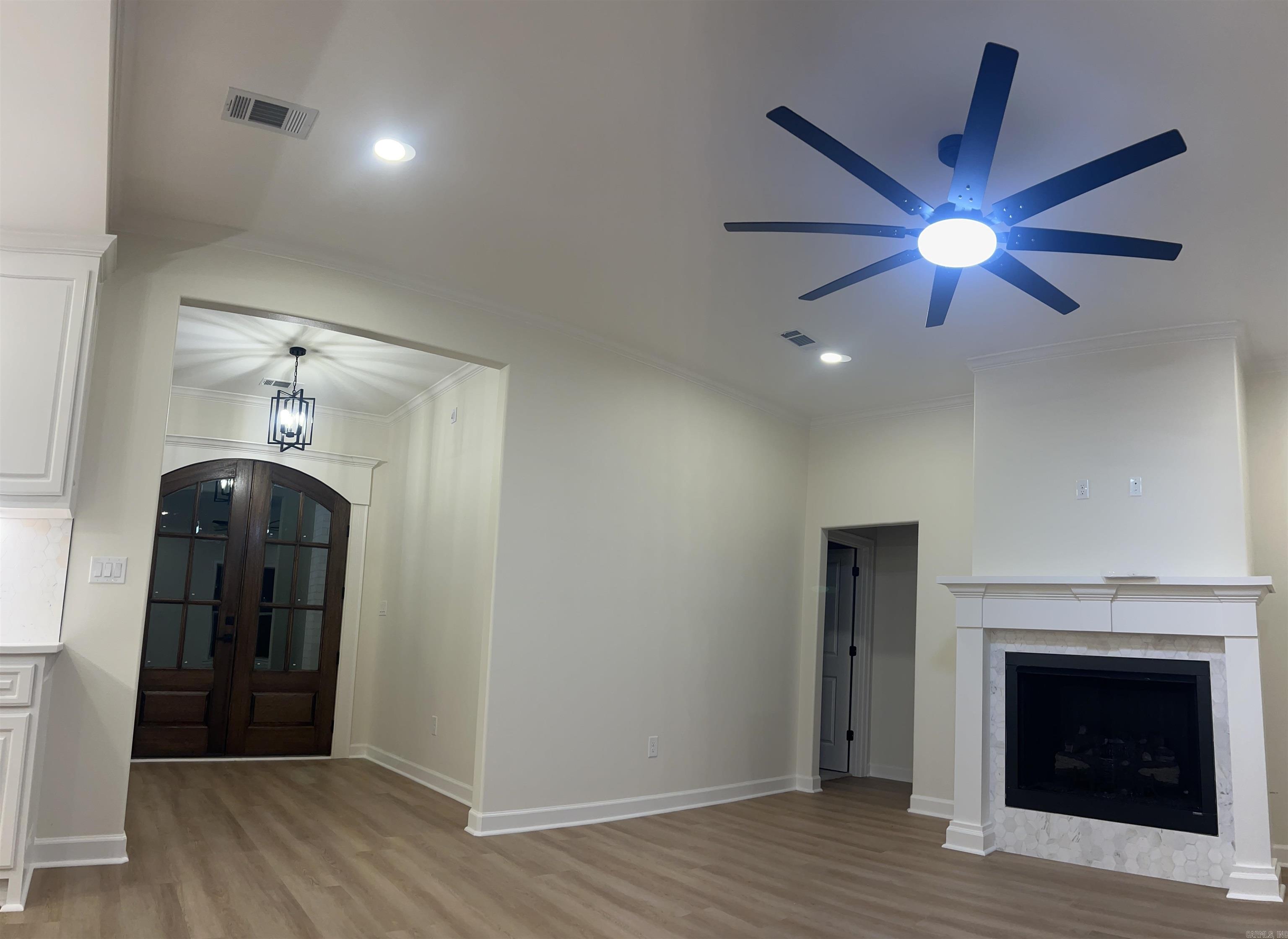 THE GROVE - Residential