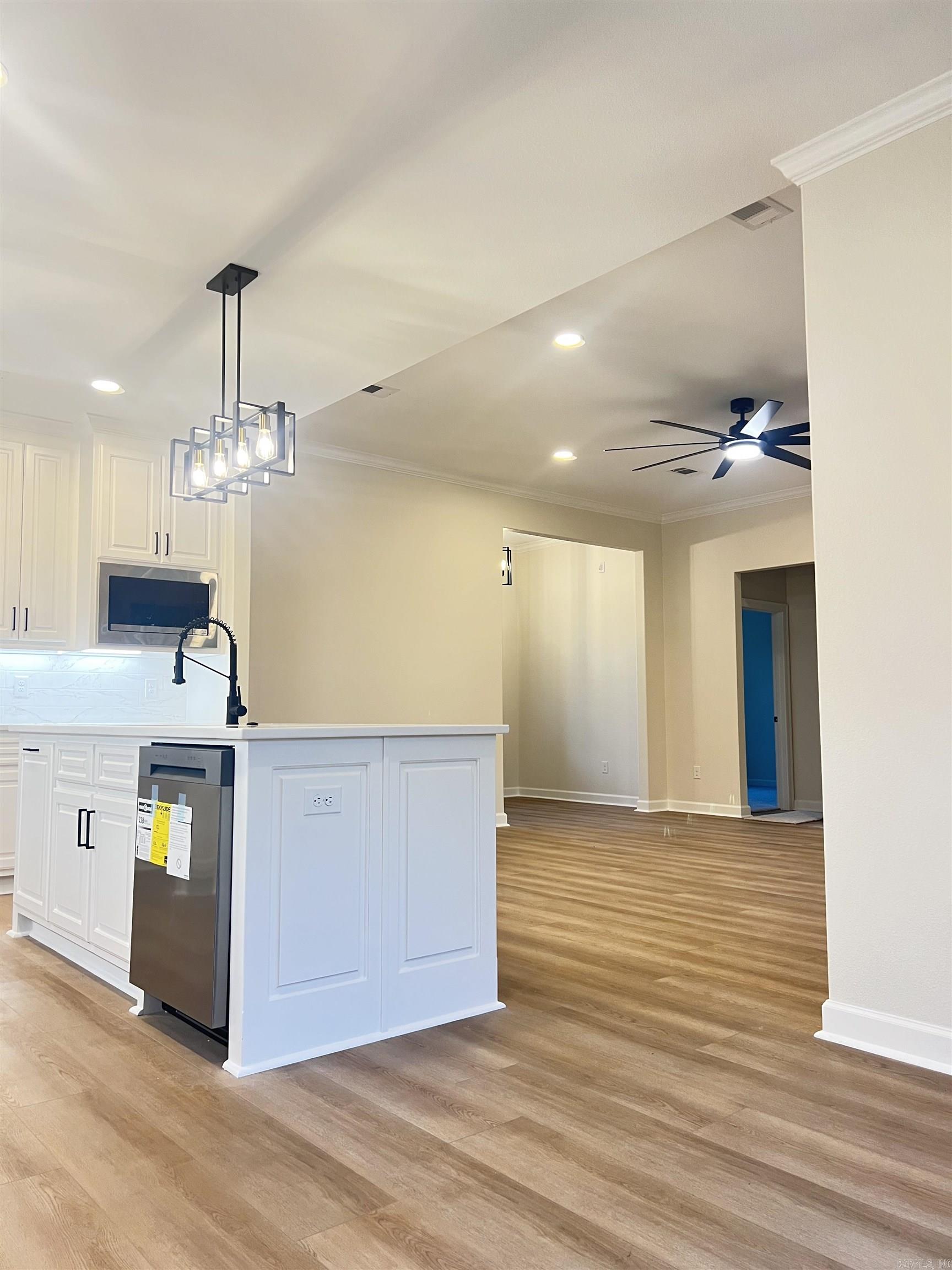 THE GROVE - Residential