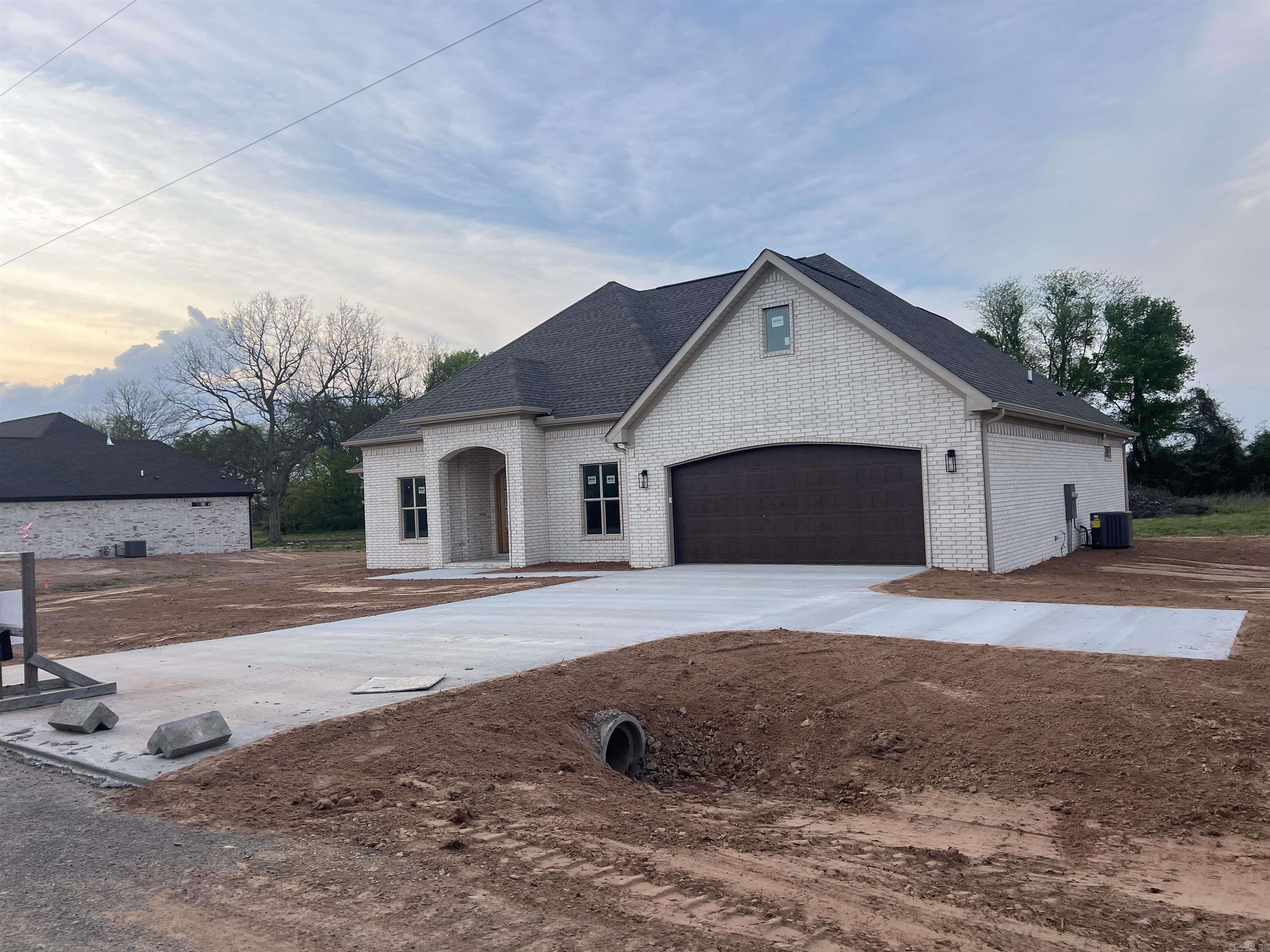 THE GROVE - Residential