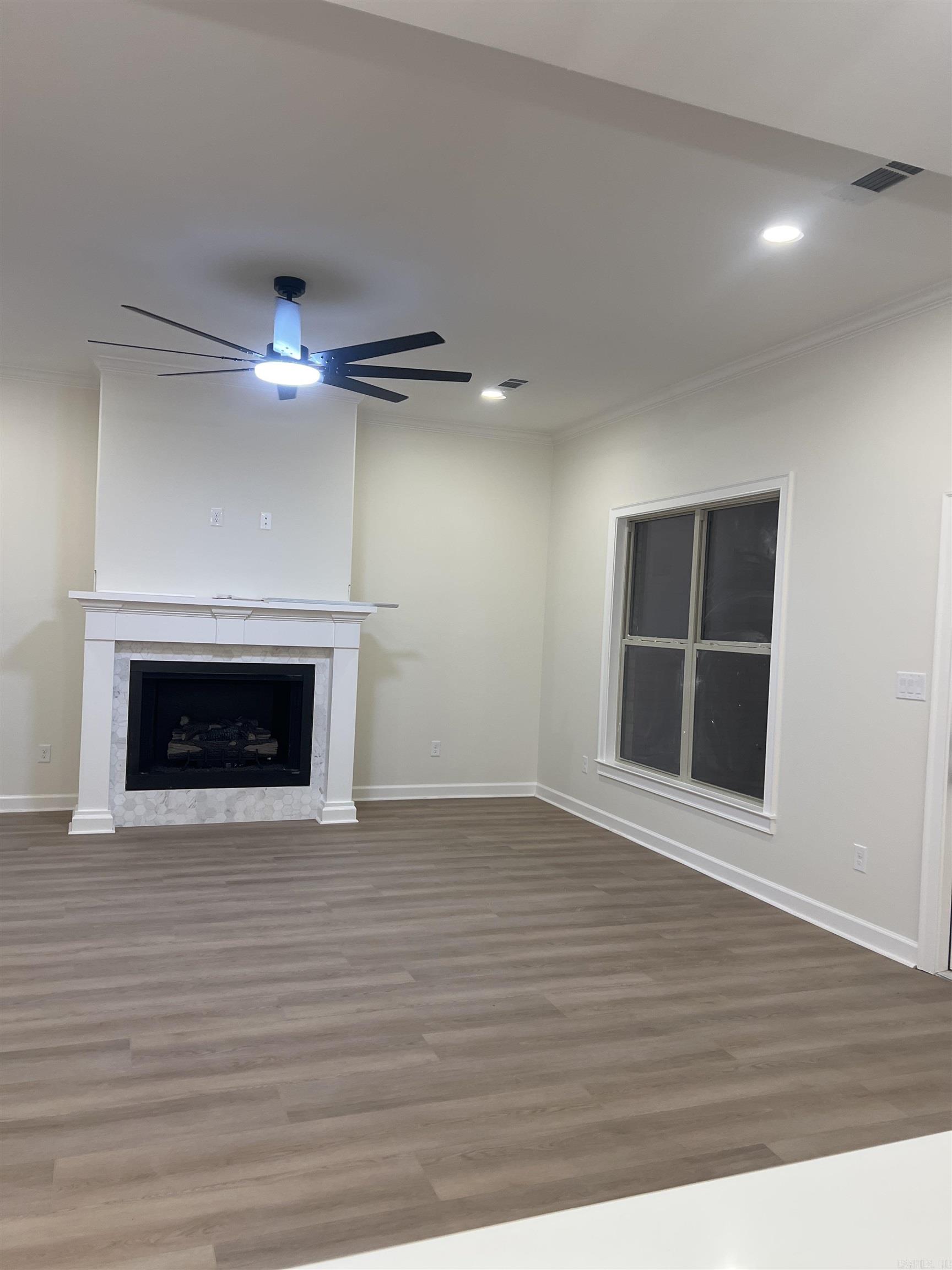 THE GROVE - Residential