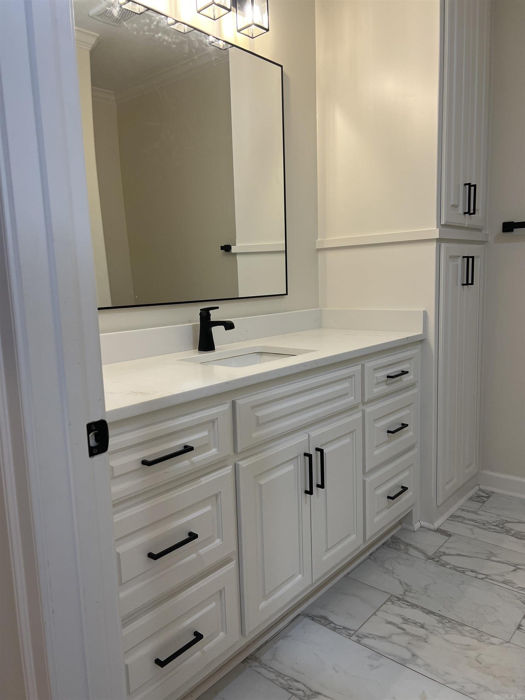 THE GROVE - Residential