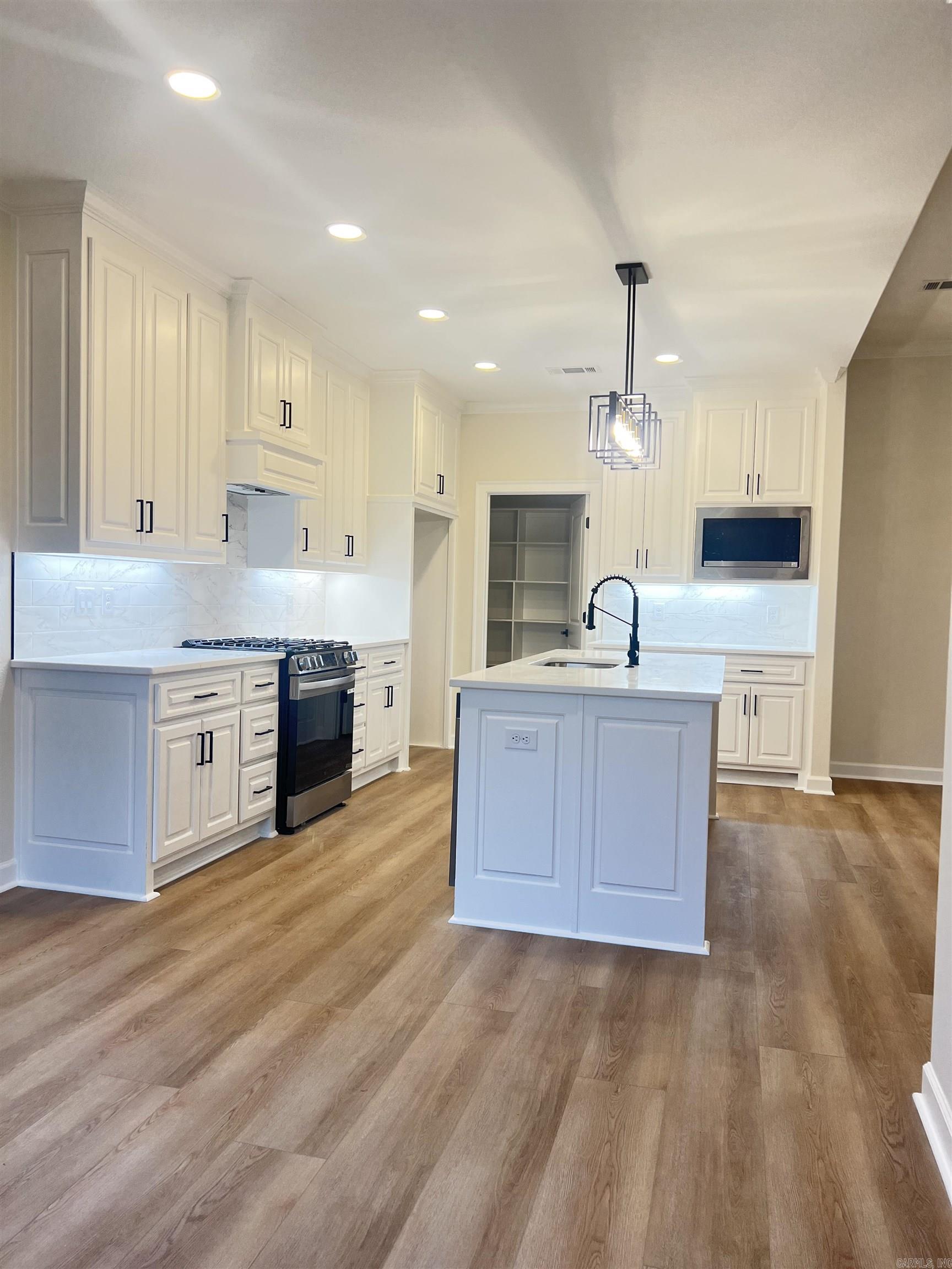 THE GROVE - Residential
