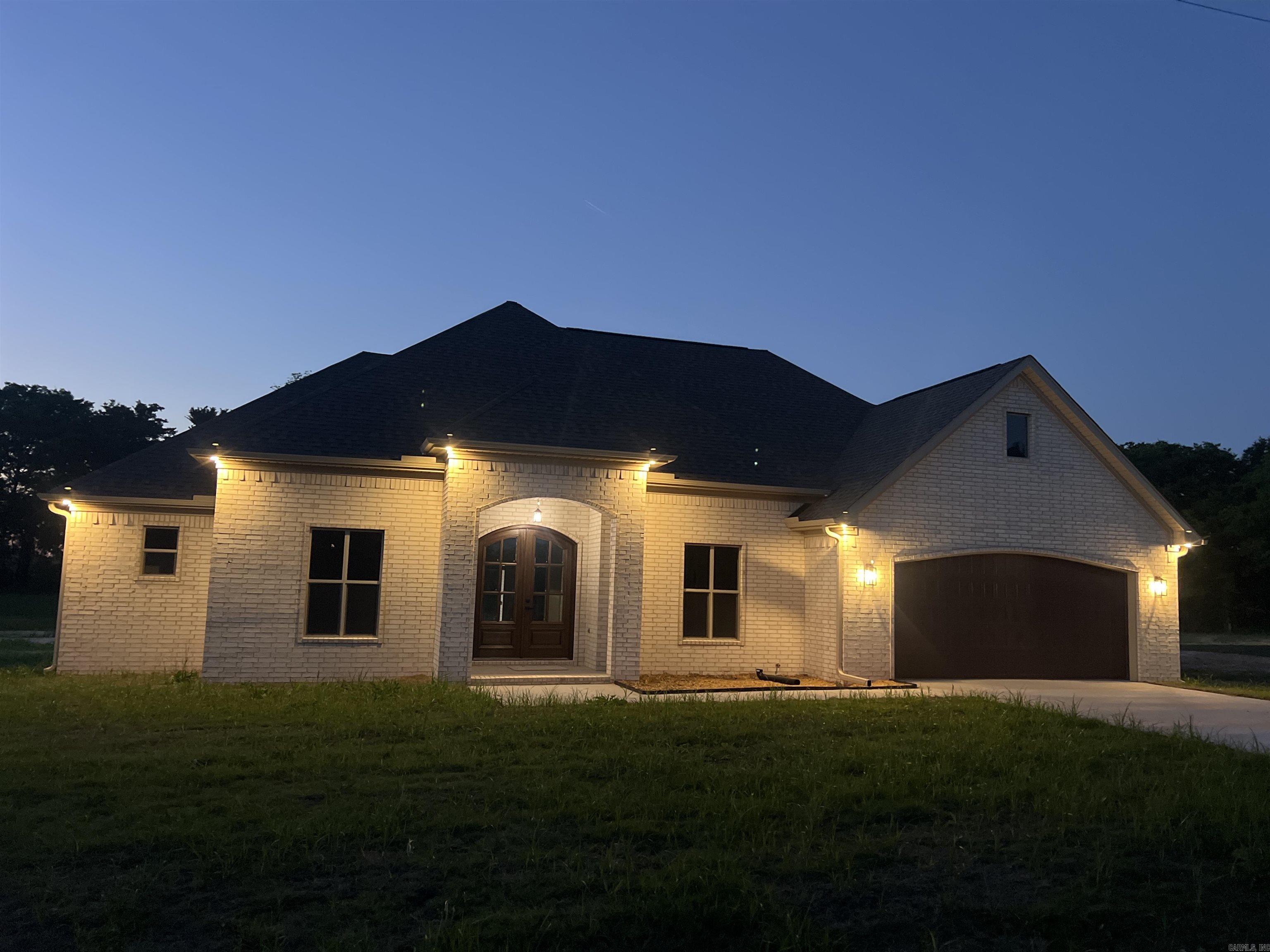 THE GROVE - Residential