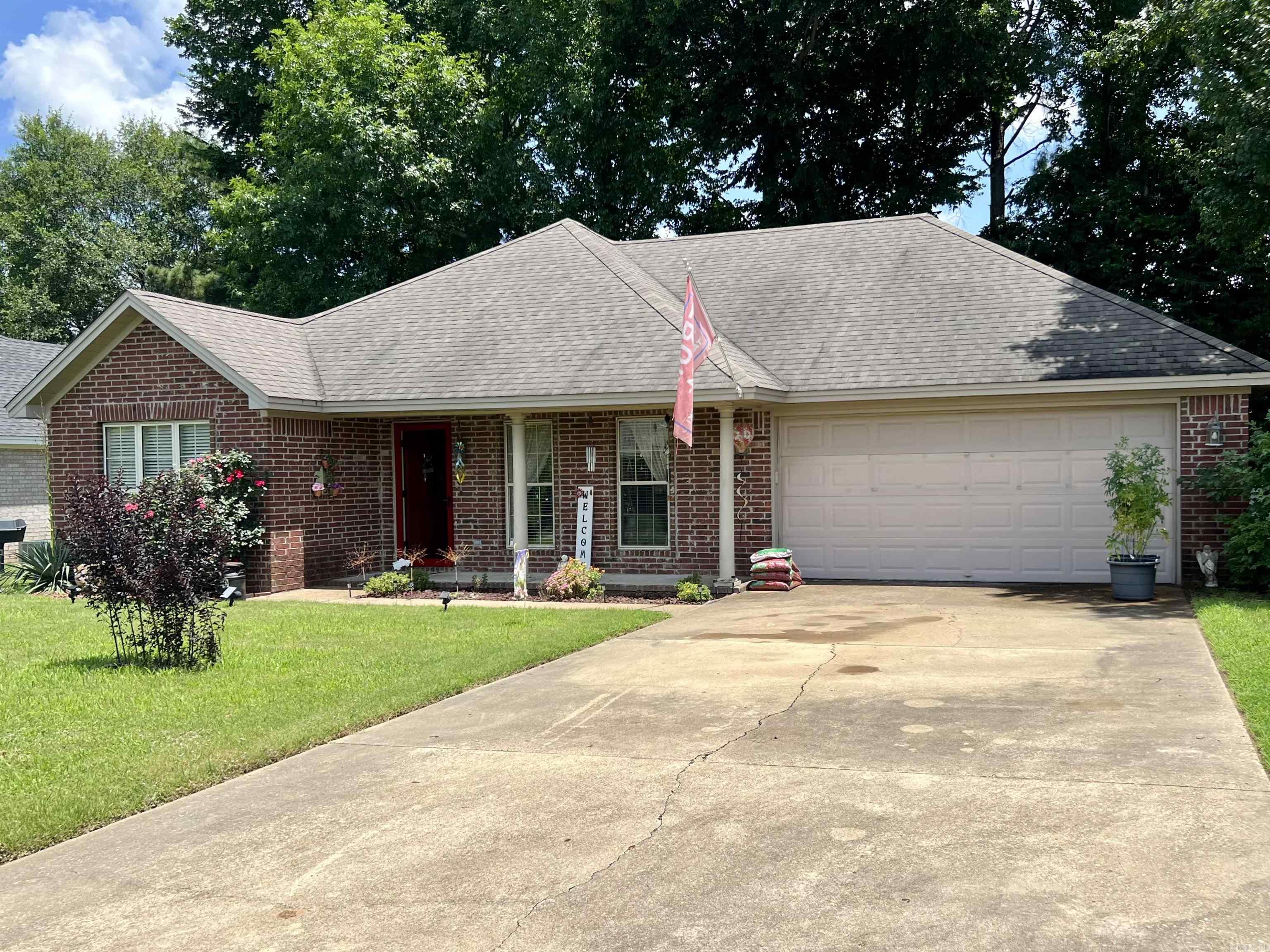 SKYLINE MEADOWS - Residential