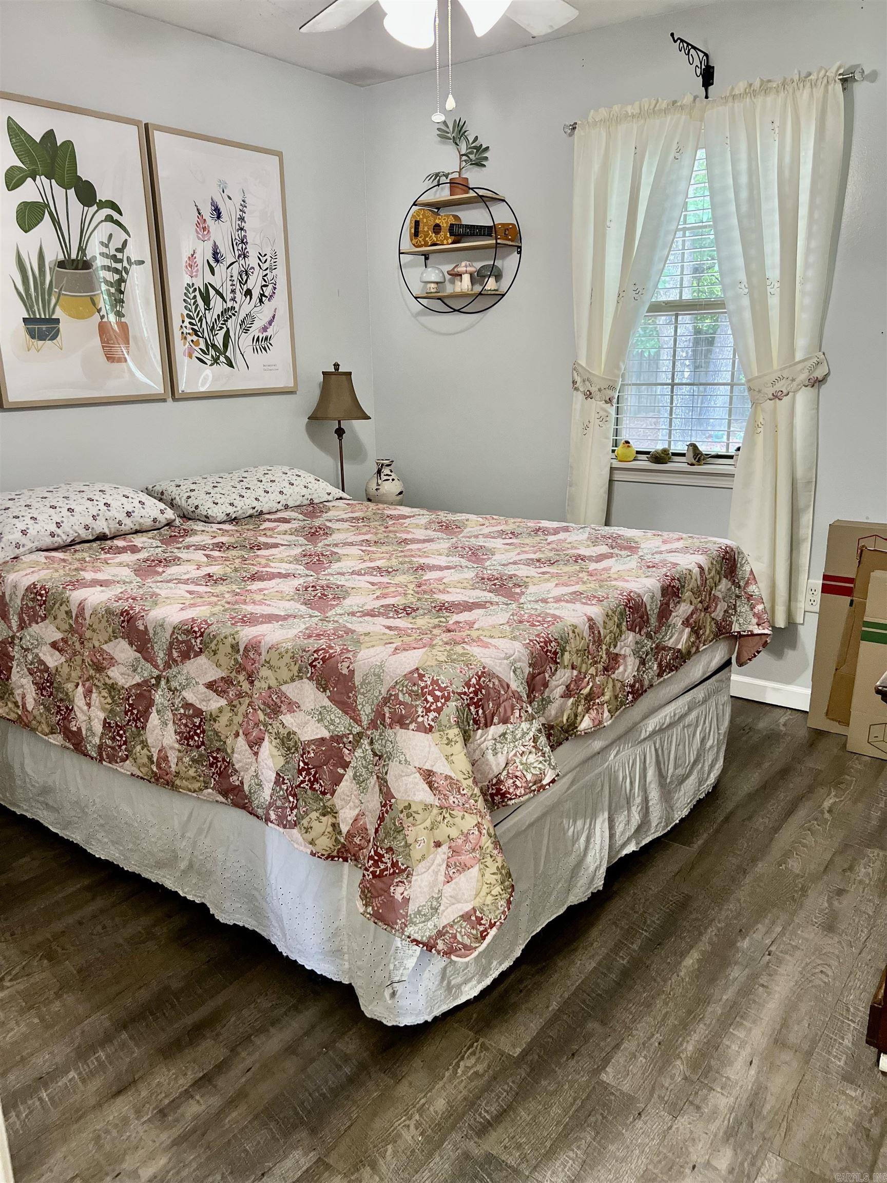 SKYLINE MEADOWS - Residential