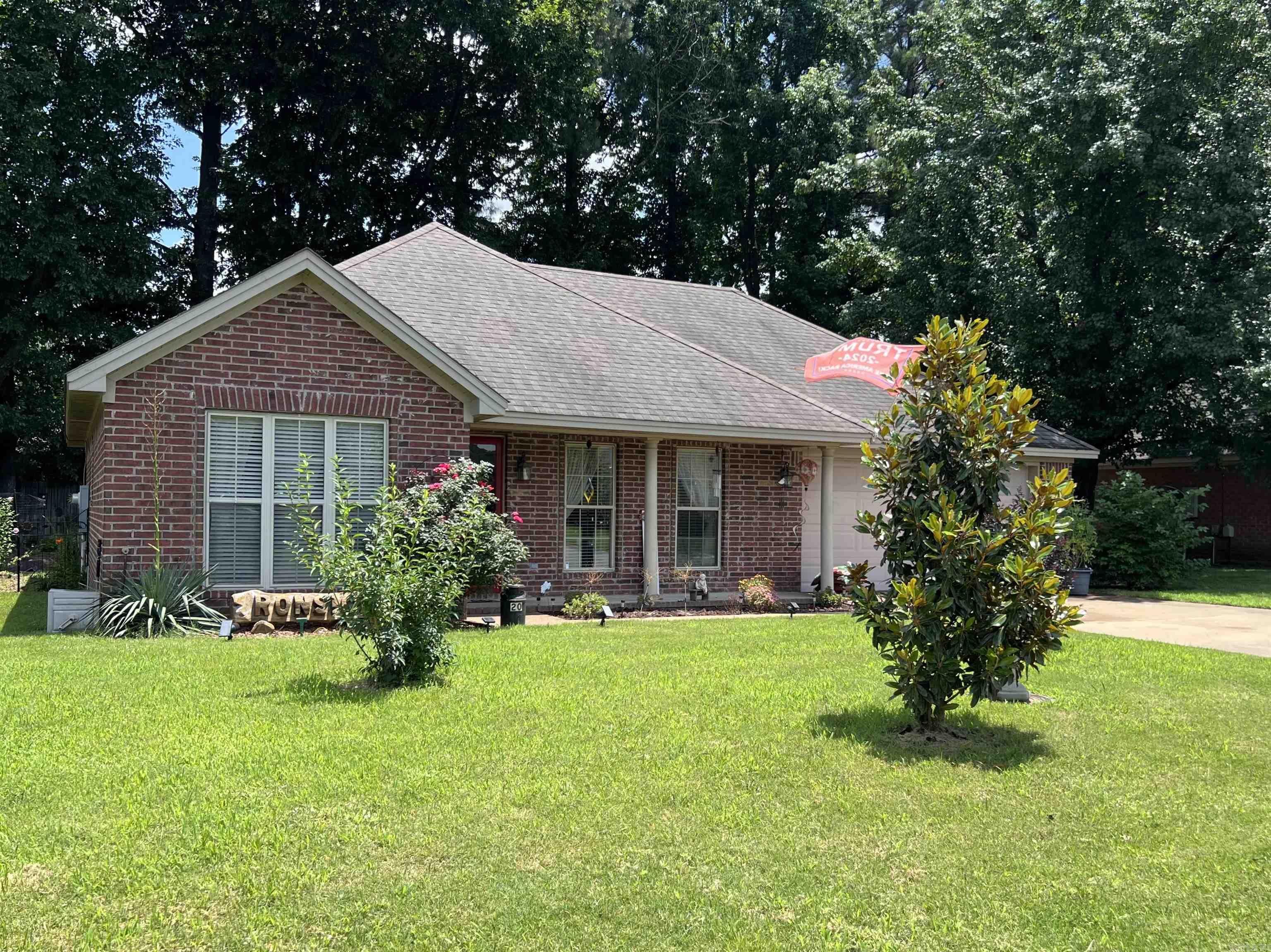 SKYLINE MEADOWS - Residential