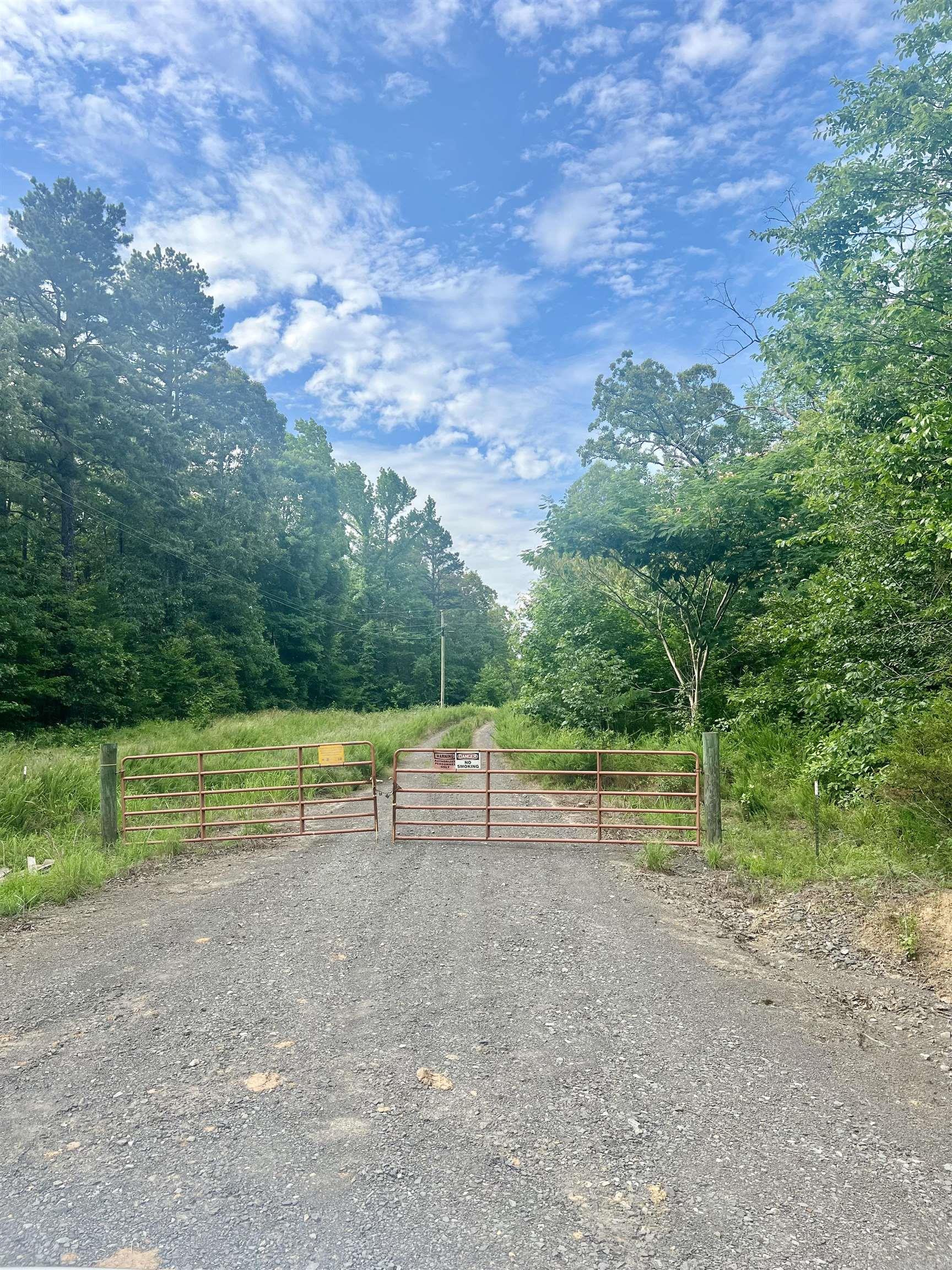 Metes & Bounds - Land