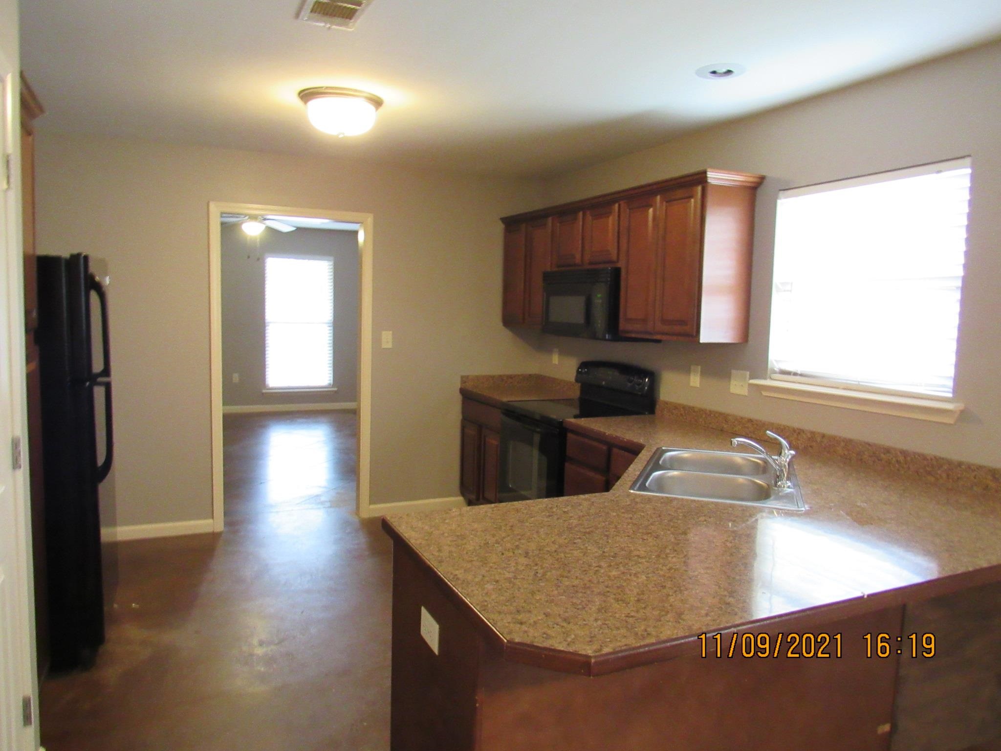 The Falls PUD - Residential Lease