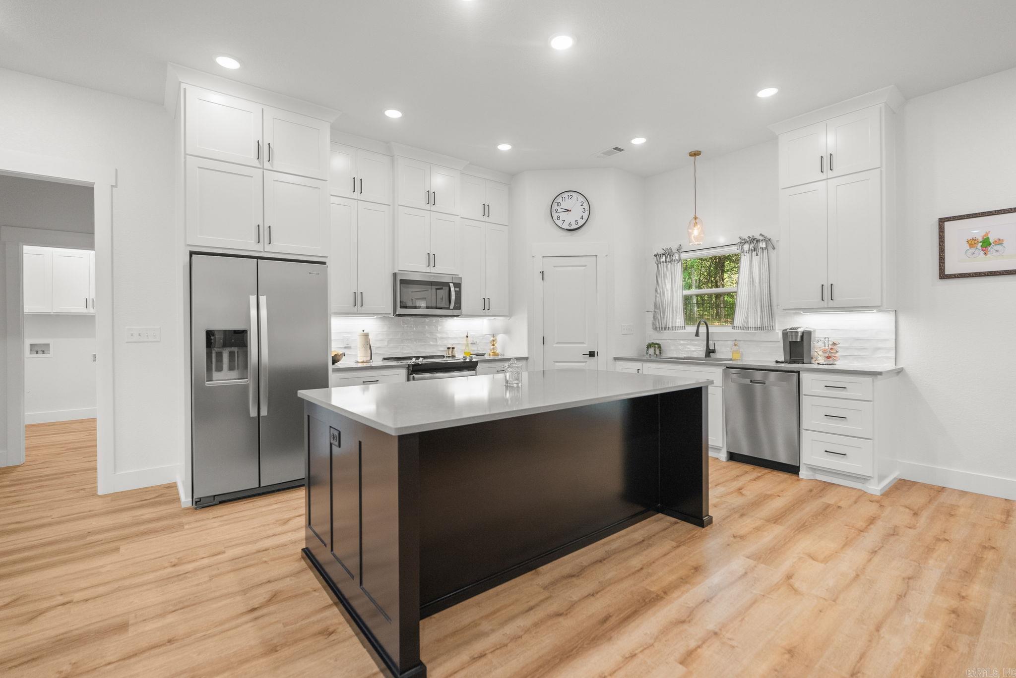 ULES WATSON PLACE - Residential