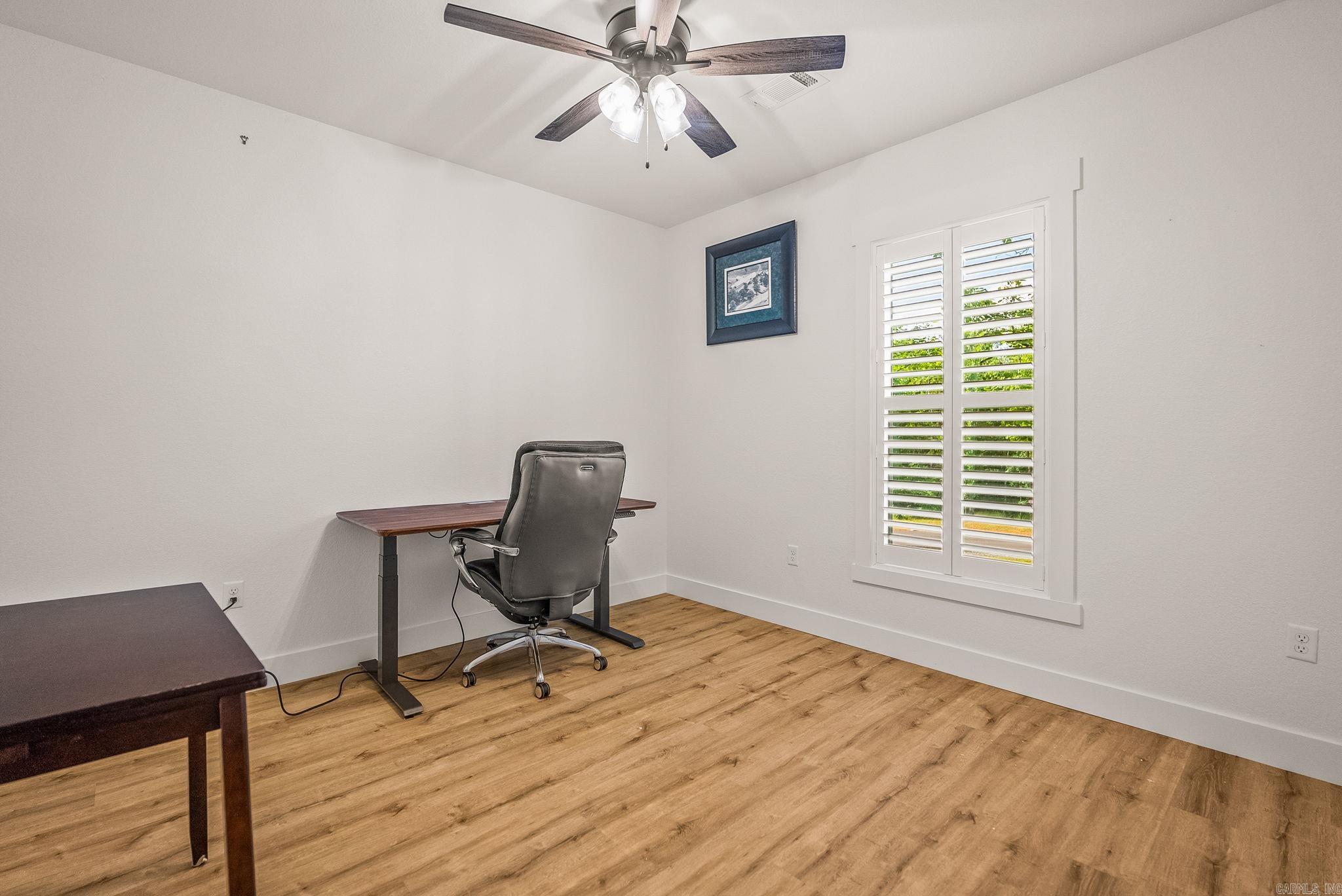 ULES WATSON PLACE - Residential