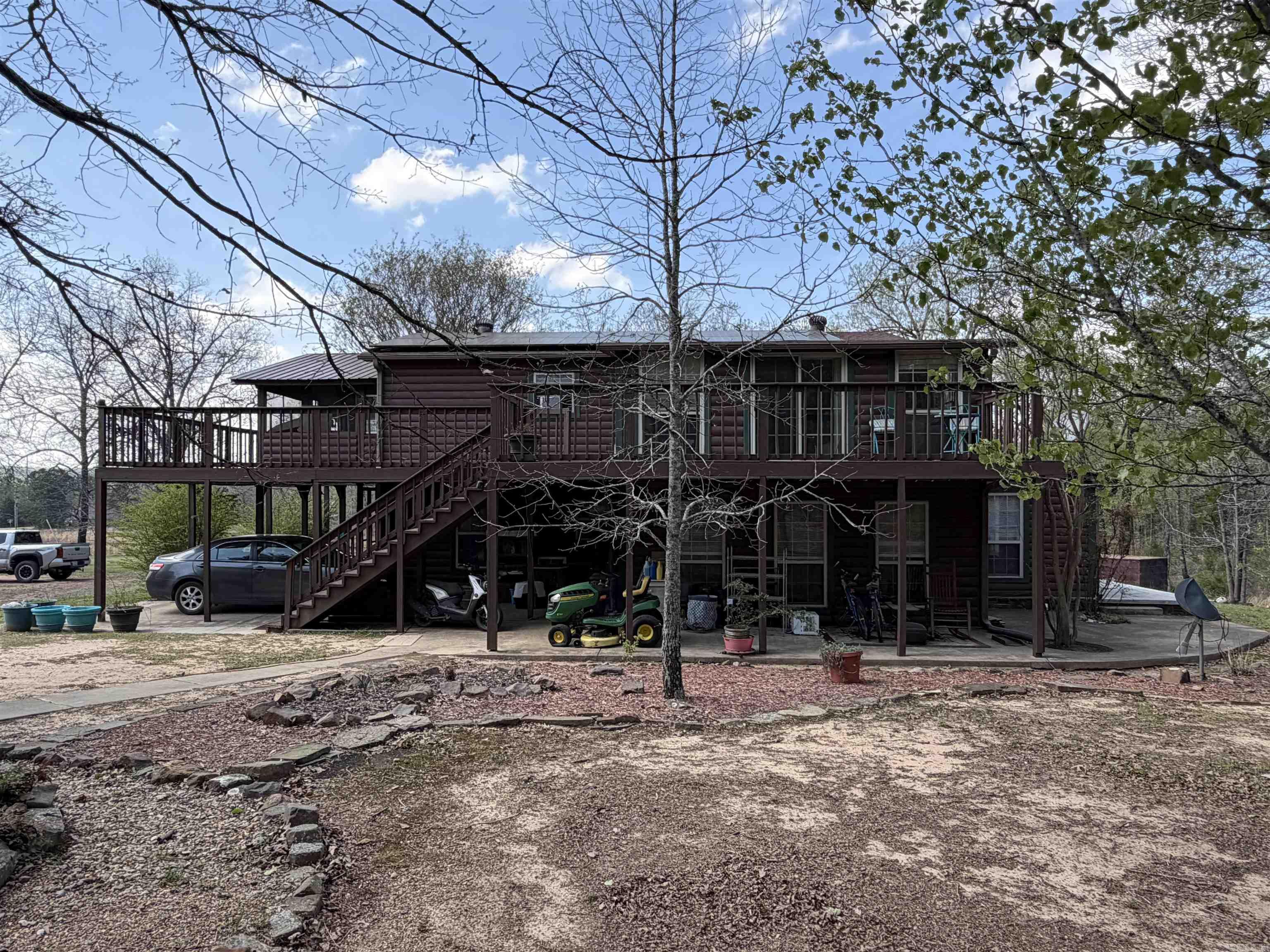 Metes & Bounds - Residential