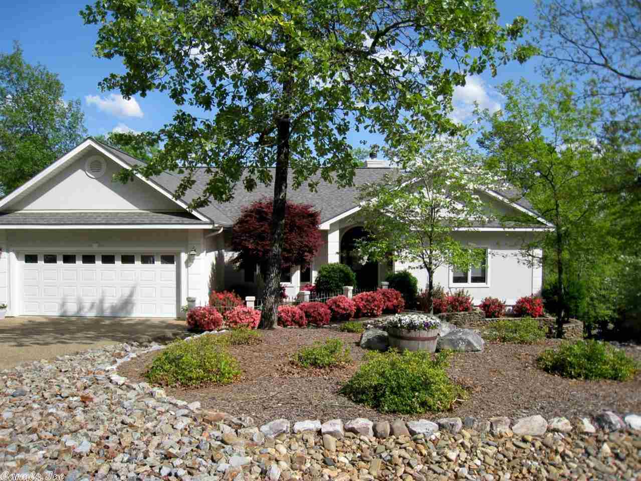 DOMINAR - Residential