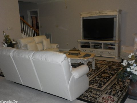 CHENAL VALLEY ABERDEEN - Residential