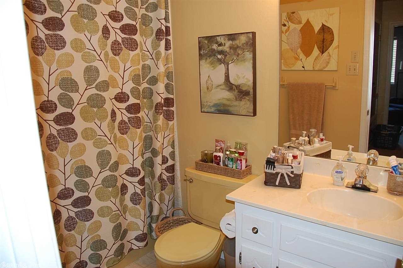 Oak Creek - Residential