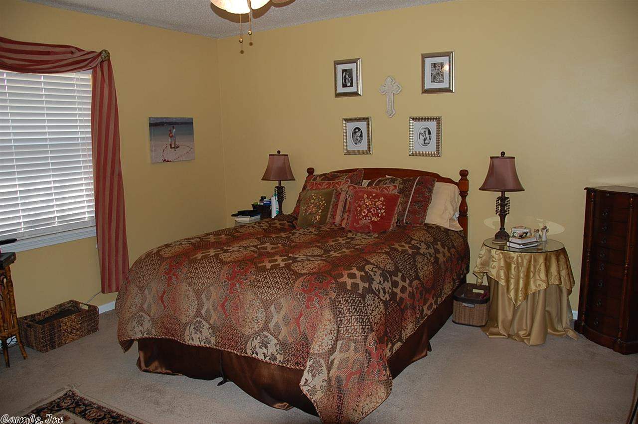 Oak Creek - Residential