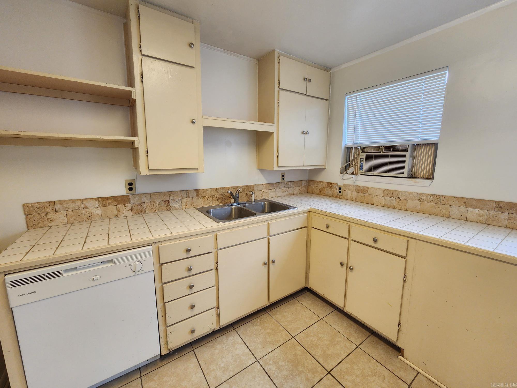 Higginson Outlots - Residential