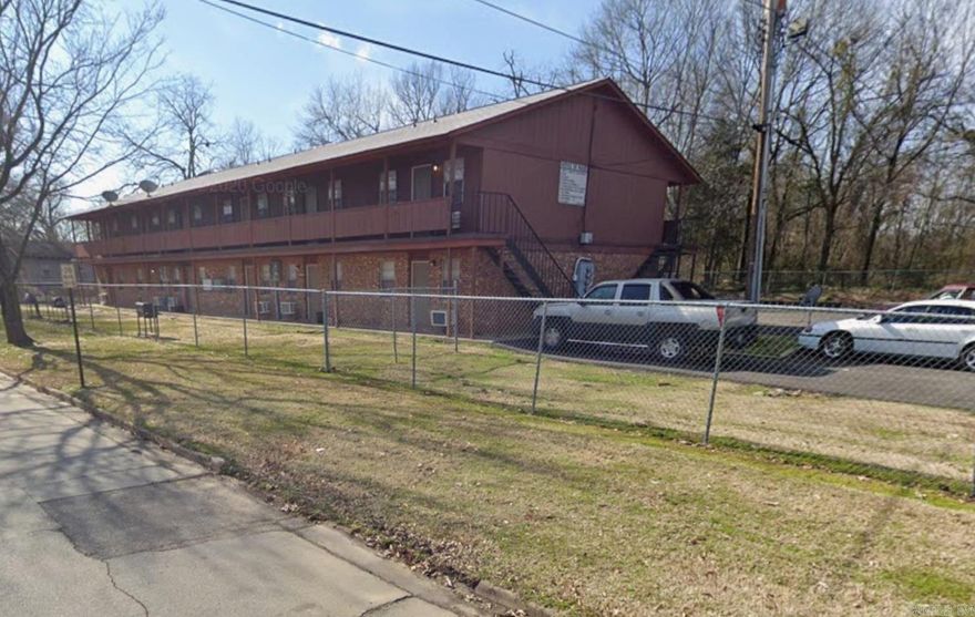 INVESTOR OPPORTUNITY!! 24- 1 bedroom Studio Apartments (1 building) locatedo on huge lot with room to add more units. The property is just located 4 mins from the regentrified Downtown Pine Bluff, 6 mins from Jefferson Regional Medical Center & 9 mins. from the Saracen Casino Resort. The ARV-AFTER REPAIR VALUE is the focus! Income is based on 100% occupancy at market rent. Units are vacant. SOLD AS-IS.. CAN BE PURCHASED AS A PACKAGE W/MLS #'S 25038274 & 25038272 Don't miss this opportunity! ****AGENTS SEE REMARKS****