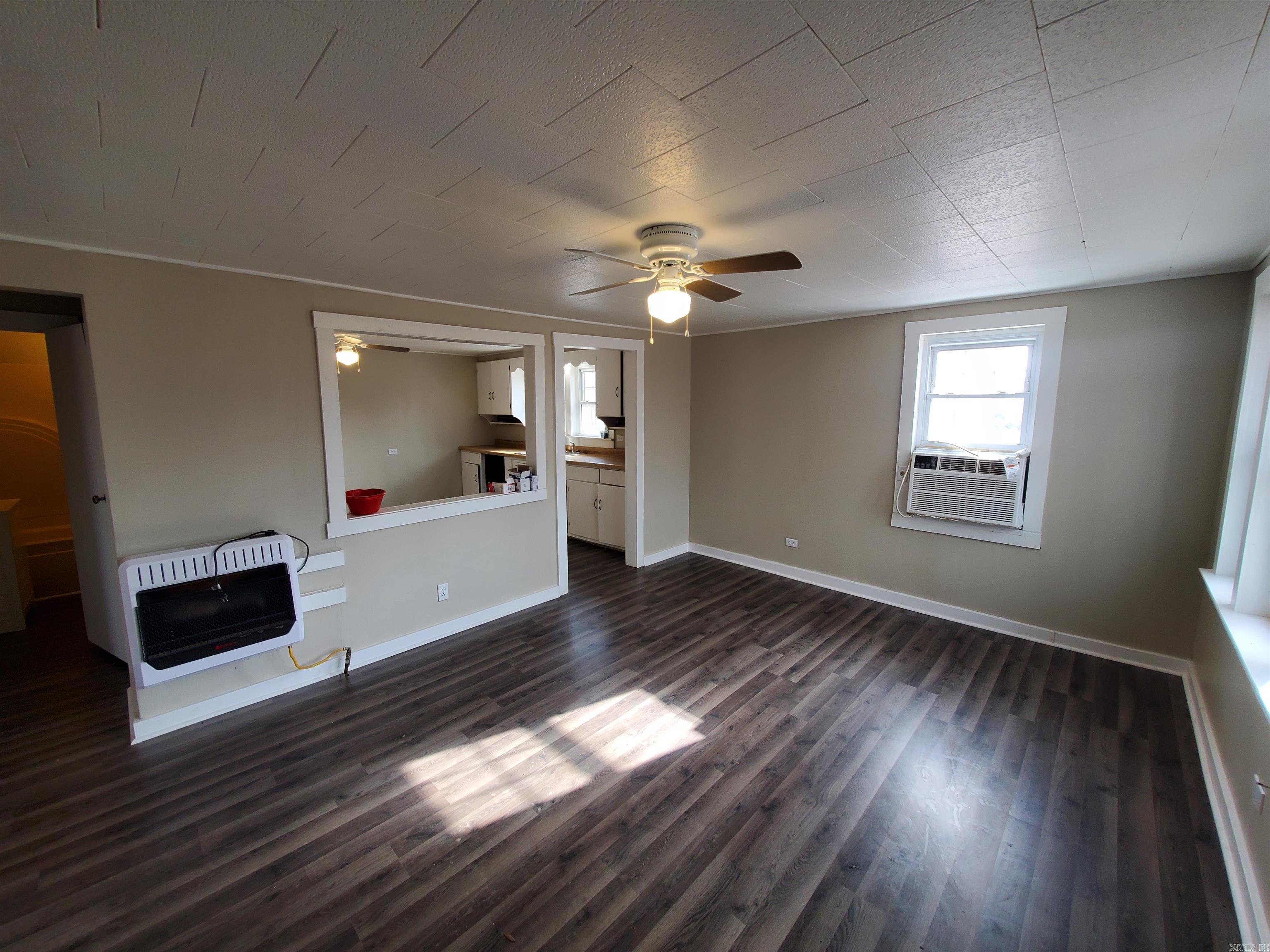 PIGGOTT - Residential