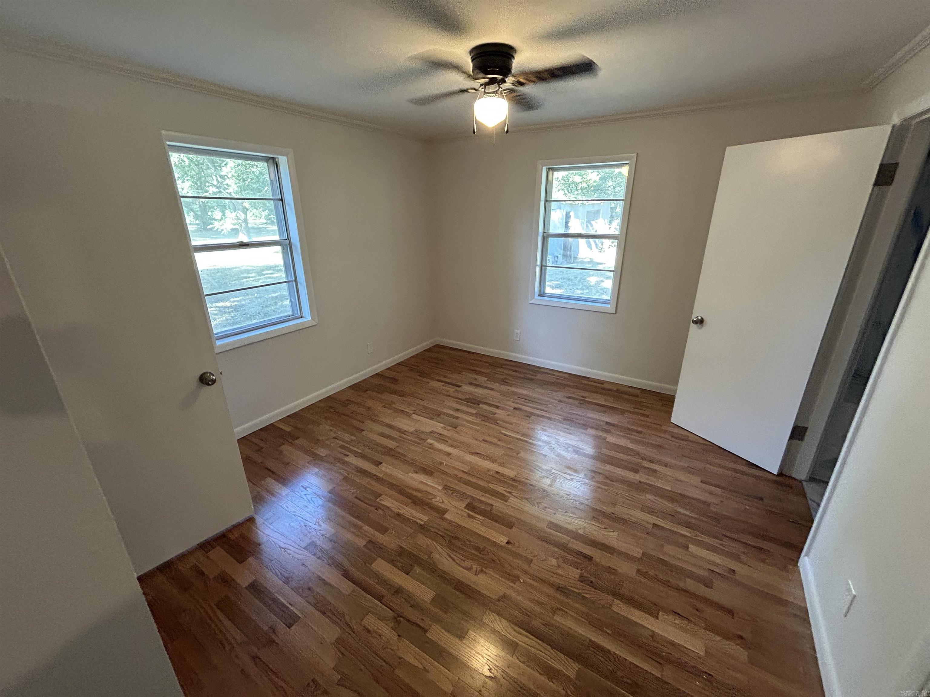 CRESCENT HILL - Residential