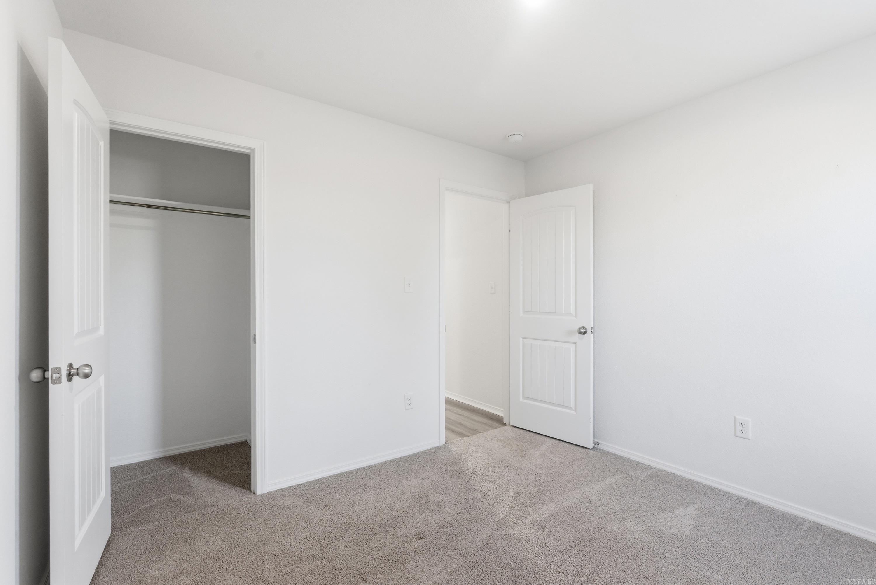 HILL FARM - Residential