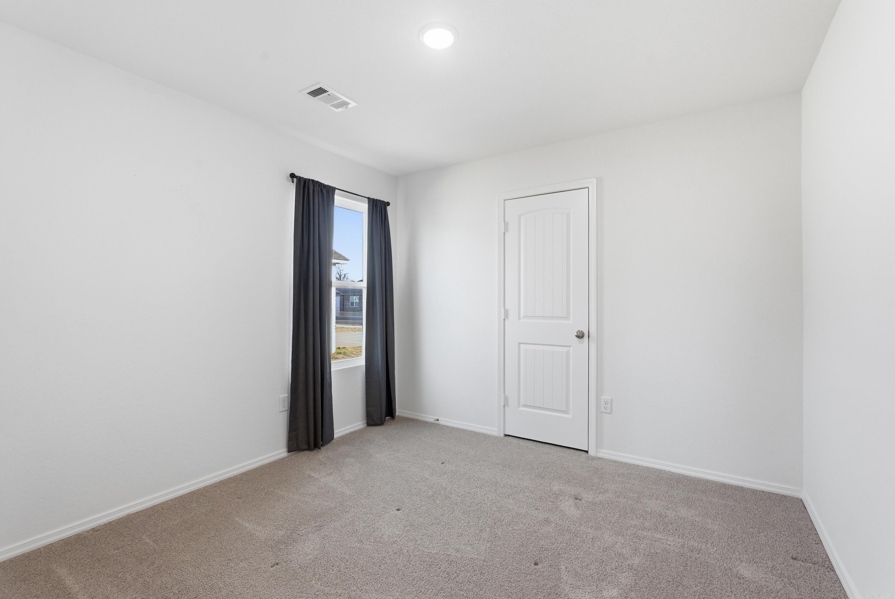 HILL FARM - Residential