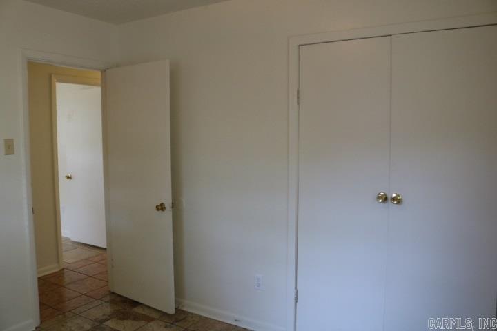 American Manor - Residential Lease