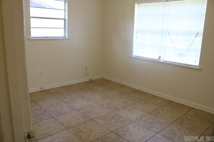 American Manor - Residential Lease