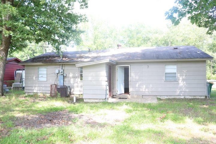 American Manor - Residential Lease