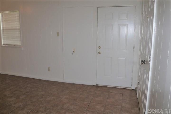 American Manor - Residential Lease