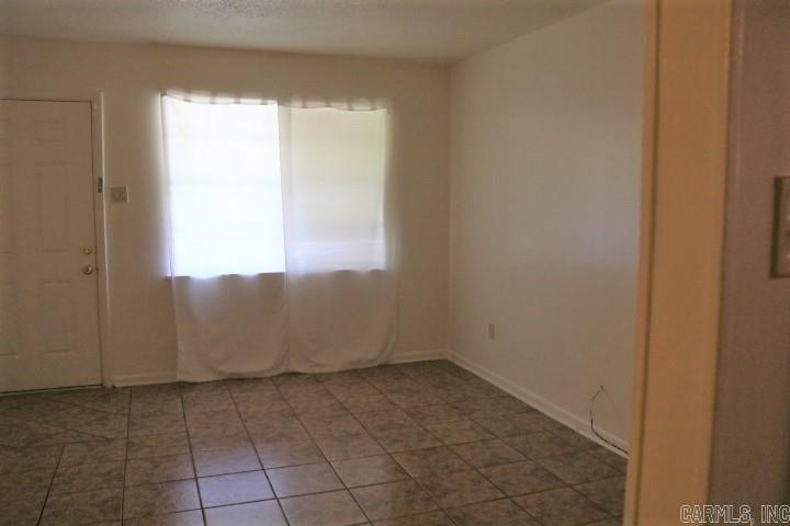 American Manor - Residential Lease