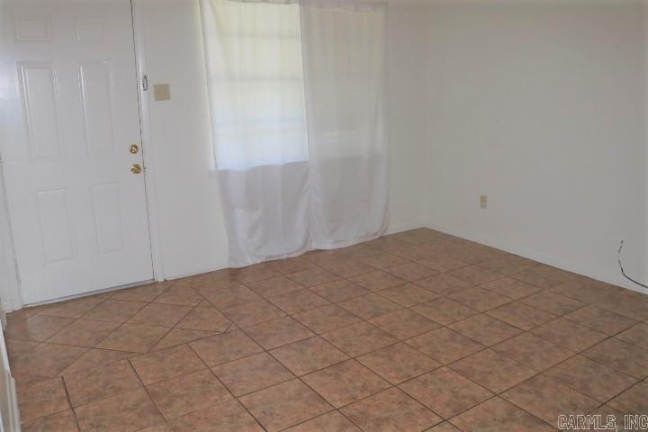 American Manor - Residential Lease