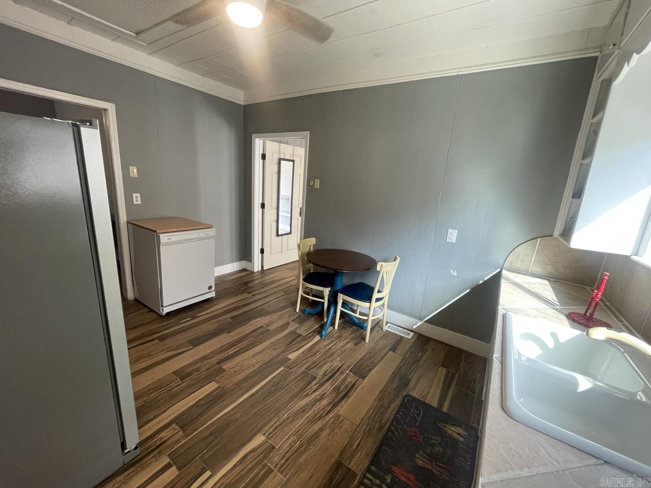 Morrison & Belding - Residential