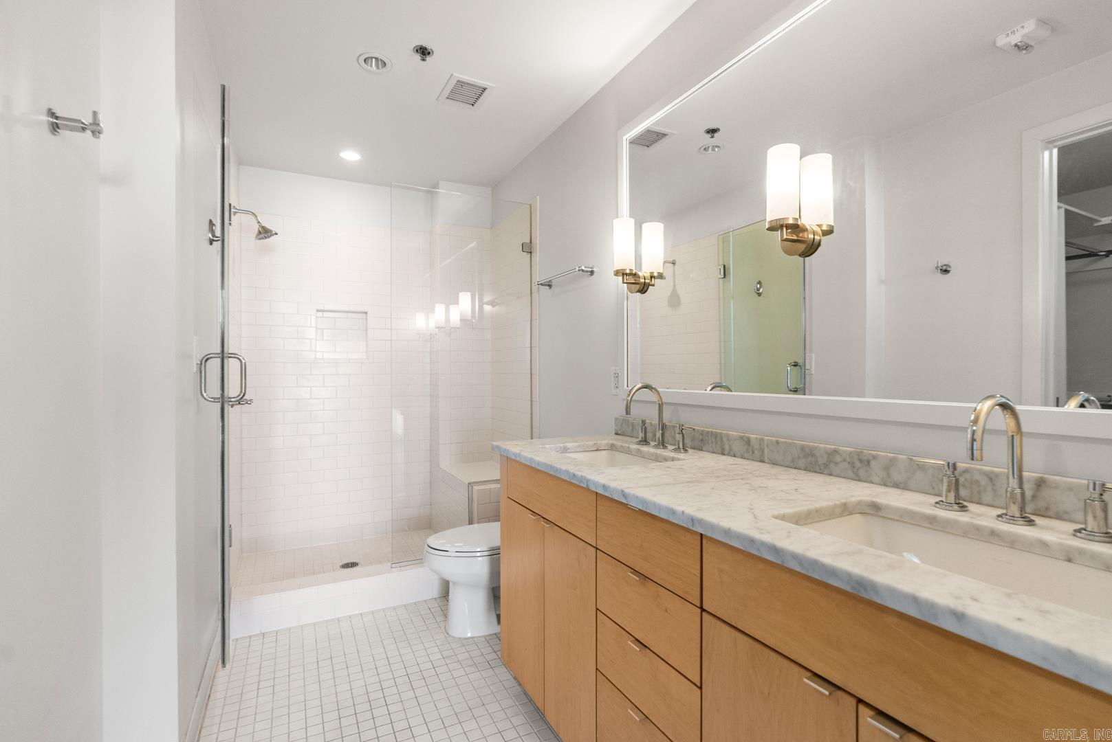 RIVER MARKET PLACE - Residential