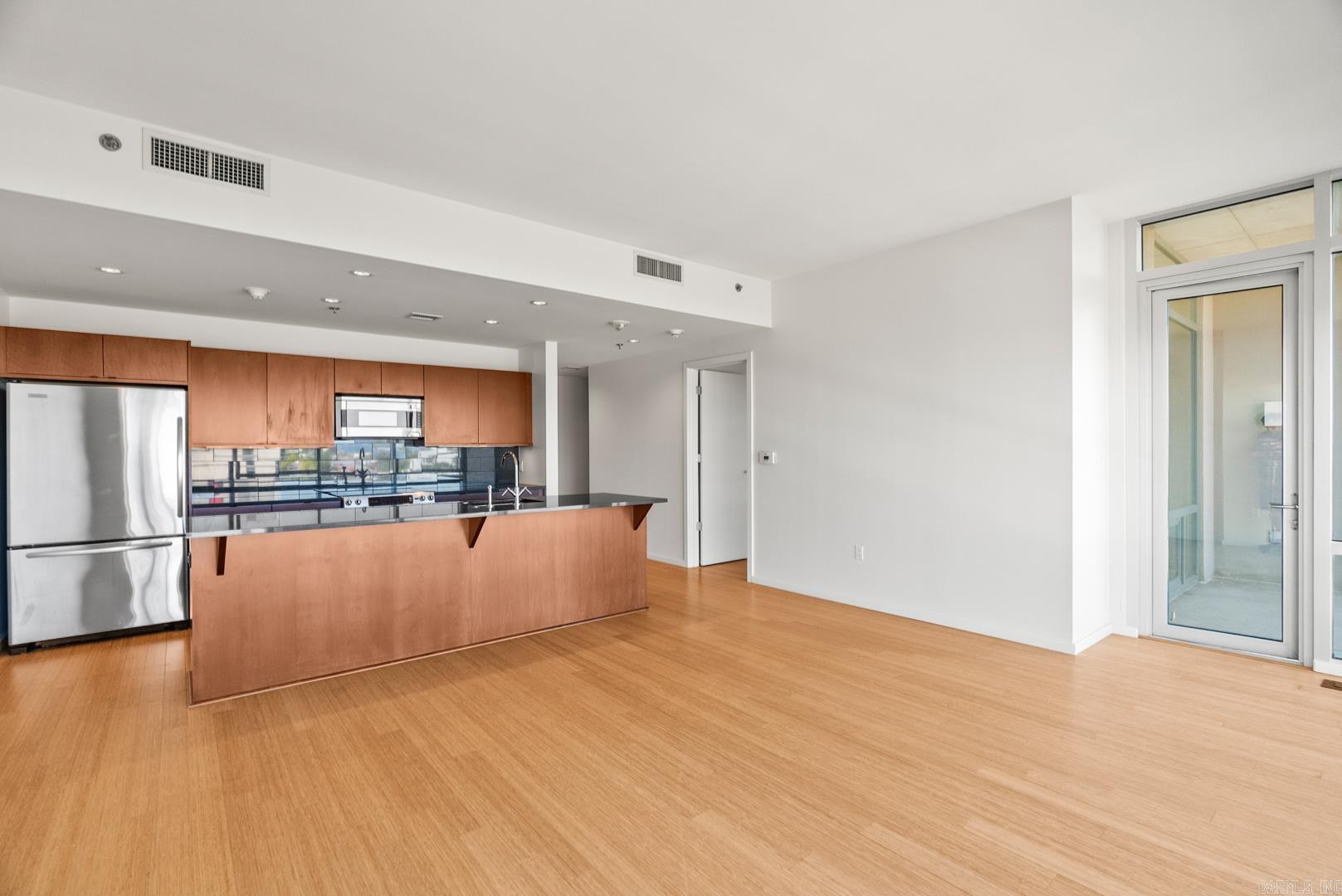 RIVER MARKET PLACE - Residential