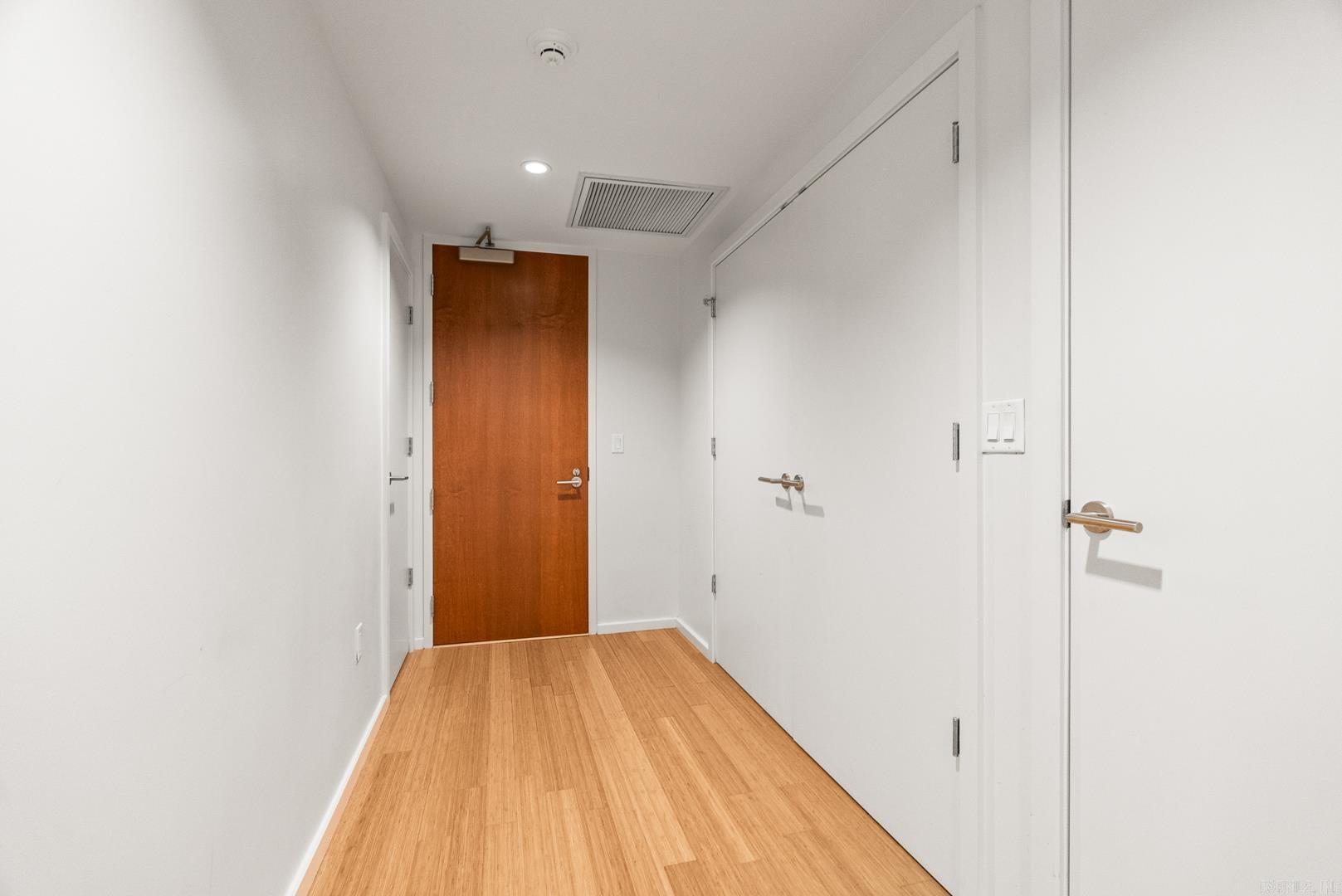 RIVER MARKET PLACE - Residential